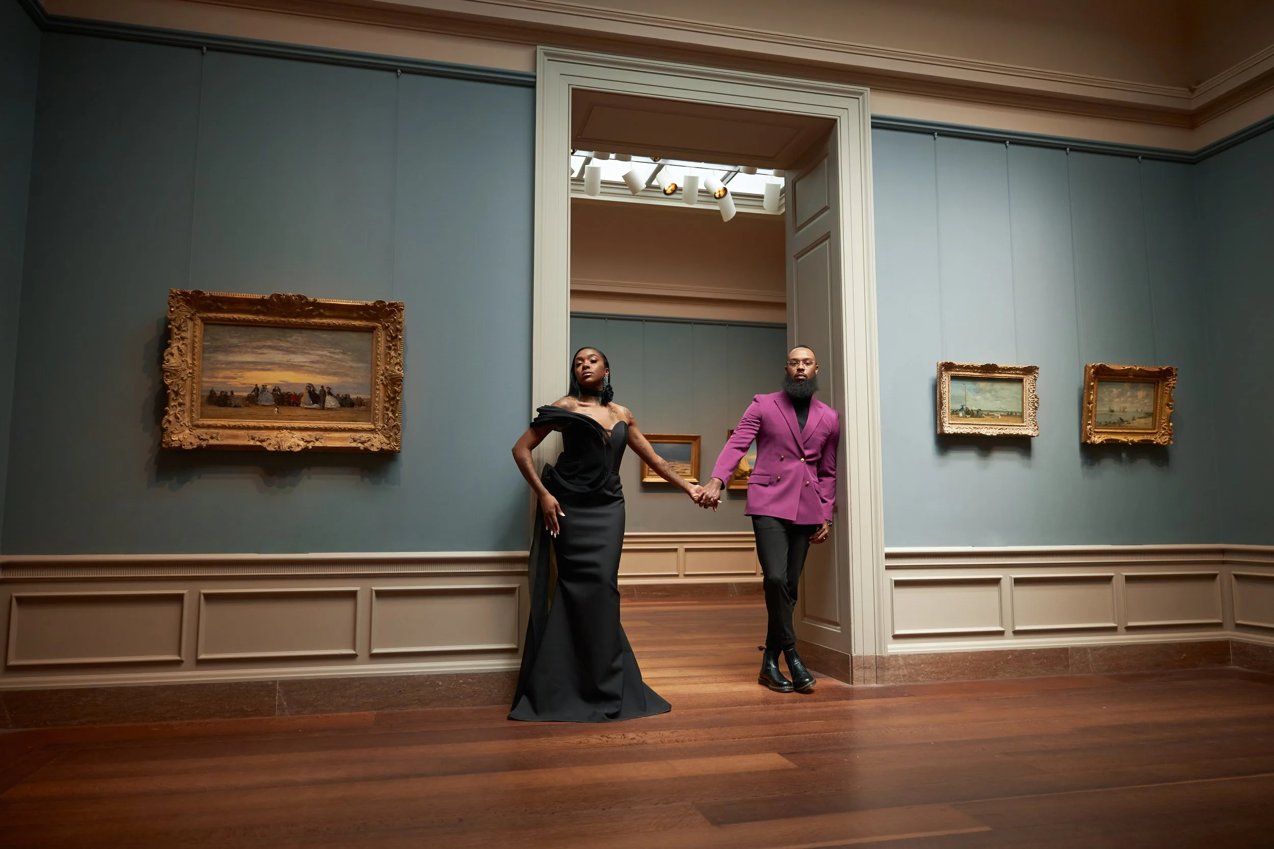 Editorial-style wedding photography of bride and groom in Washington DC at The National Gallery Of Art