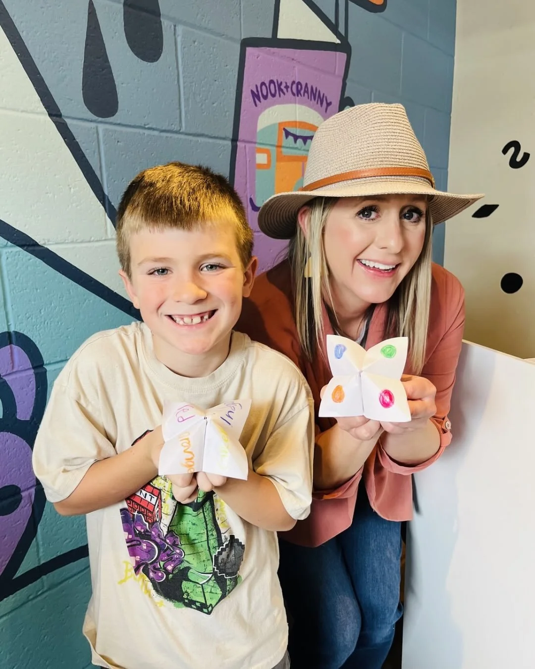 We read. We made fortune tellers. We ate chips (iykyk&hellip;you have to read the book 😆). It was a great time! It was a full house today, and I really hope everyone who came to this morning&rsquo;s book launch had fun during our time together! 📚💖