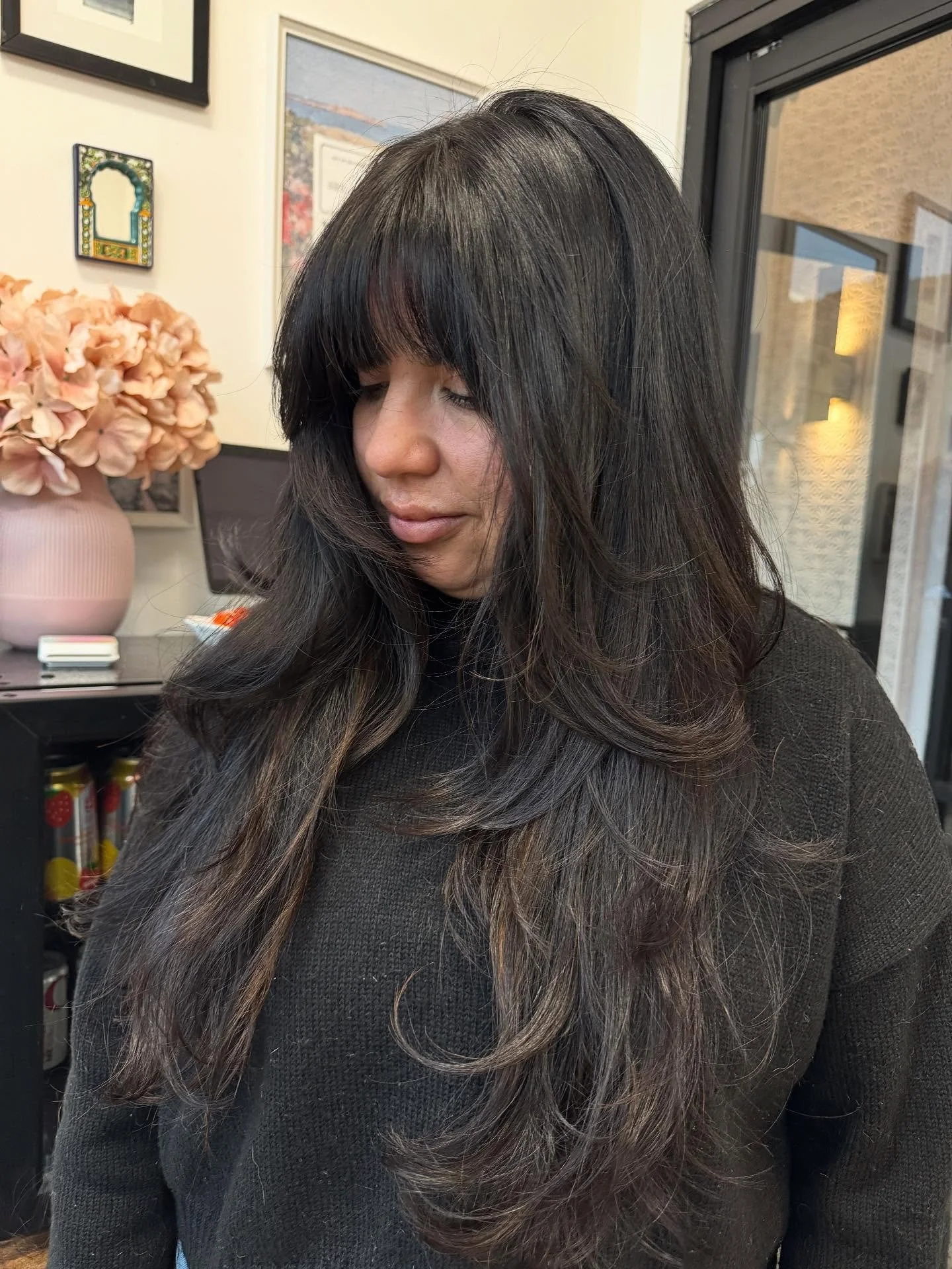 It&rsquo;s the perfect time of year for bangs ✨ 
This curtain bang/long face framing layer combo might be my favorite transformation of the week (of course I was too excited to take a before pic)