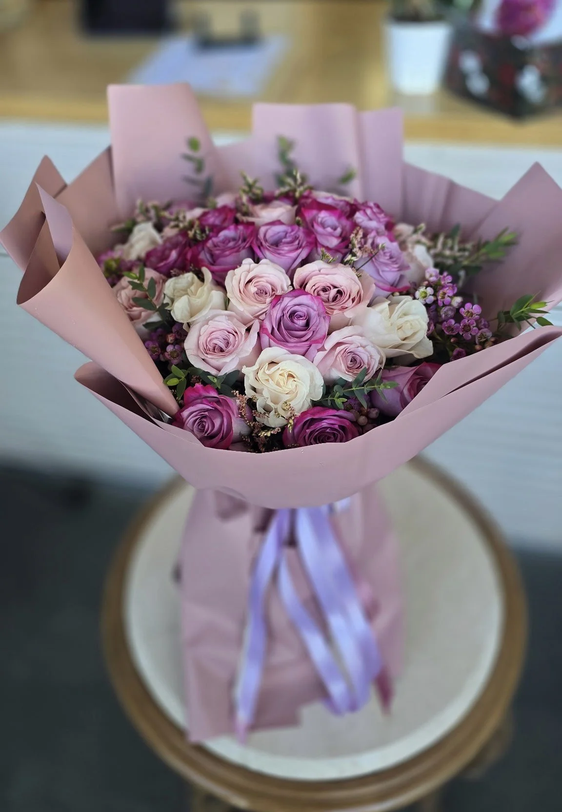 Grand Amour Bouquet (75 Roses)