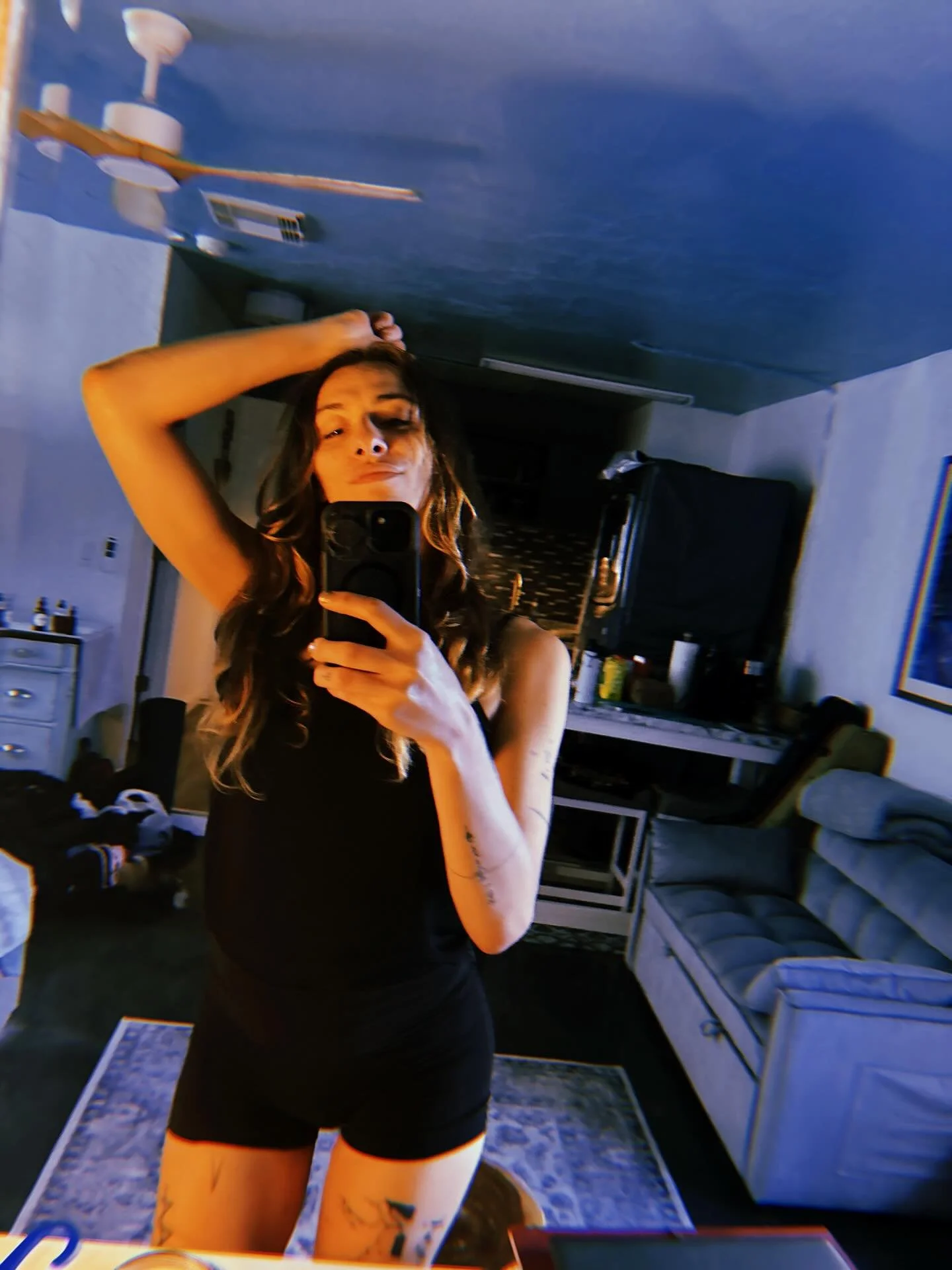 my eyes are changing color and so is i