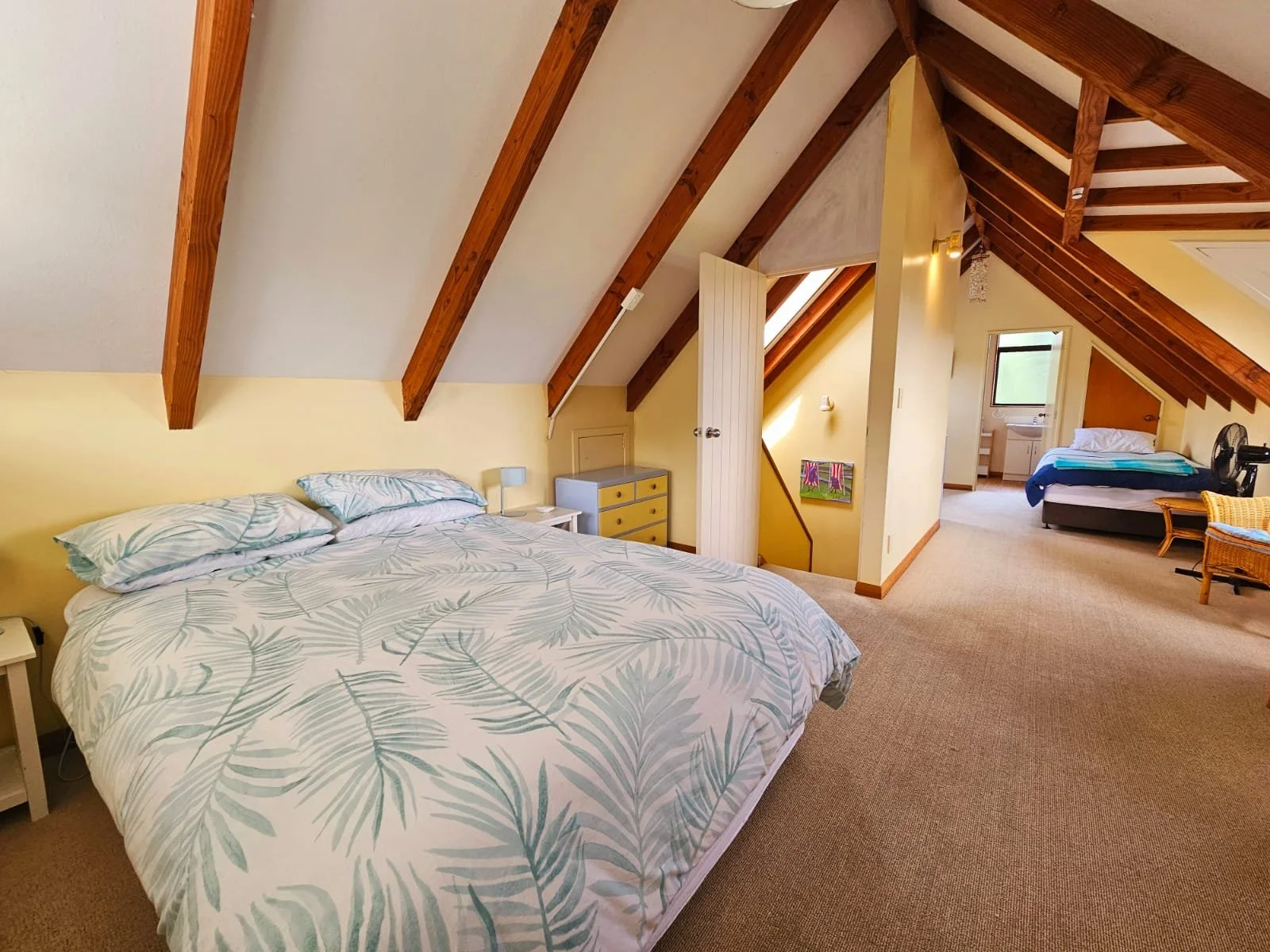 WhatsApp Image 2025-10-14 at 17.16.40_a4843f1b.jpg