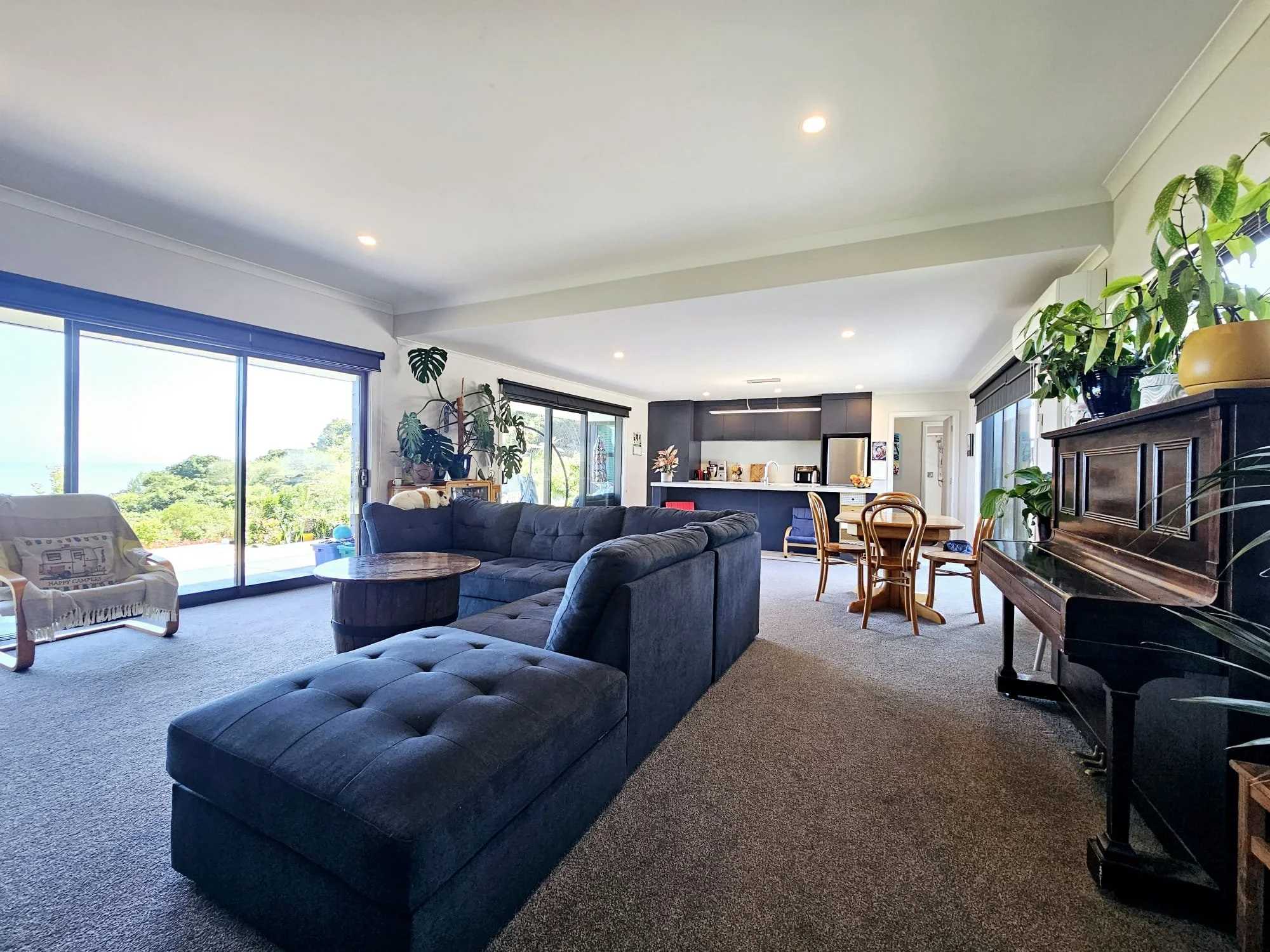 WhatsApp Image 2025-10-26 at 17.03.15_7c4632a8.jpg