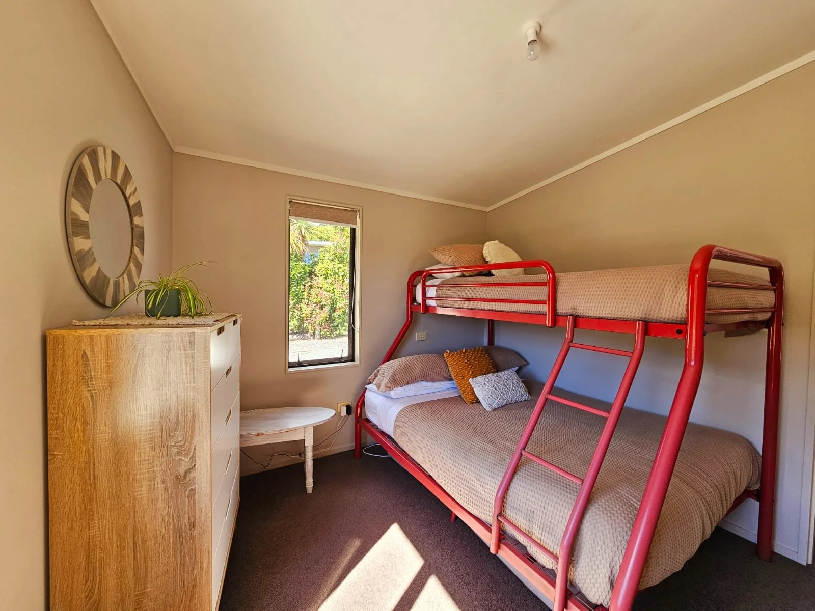 WhatsApp Image 2025-04-01 at 19.09.12_4252f57f.jpg