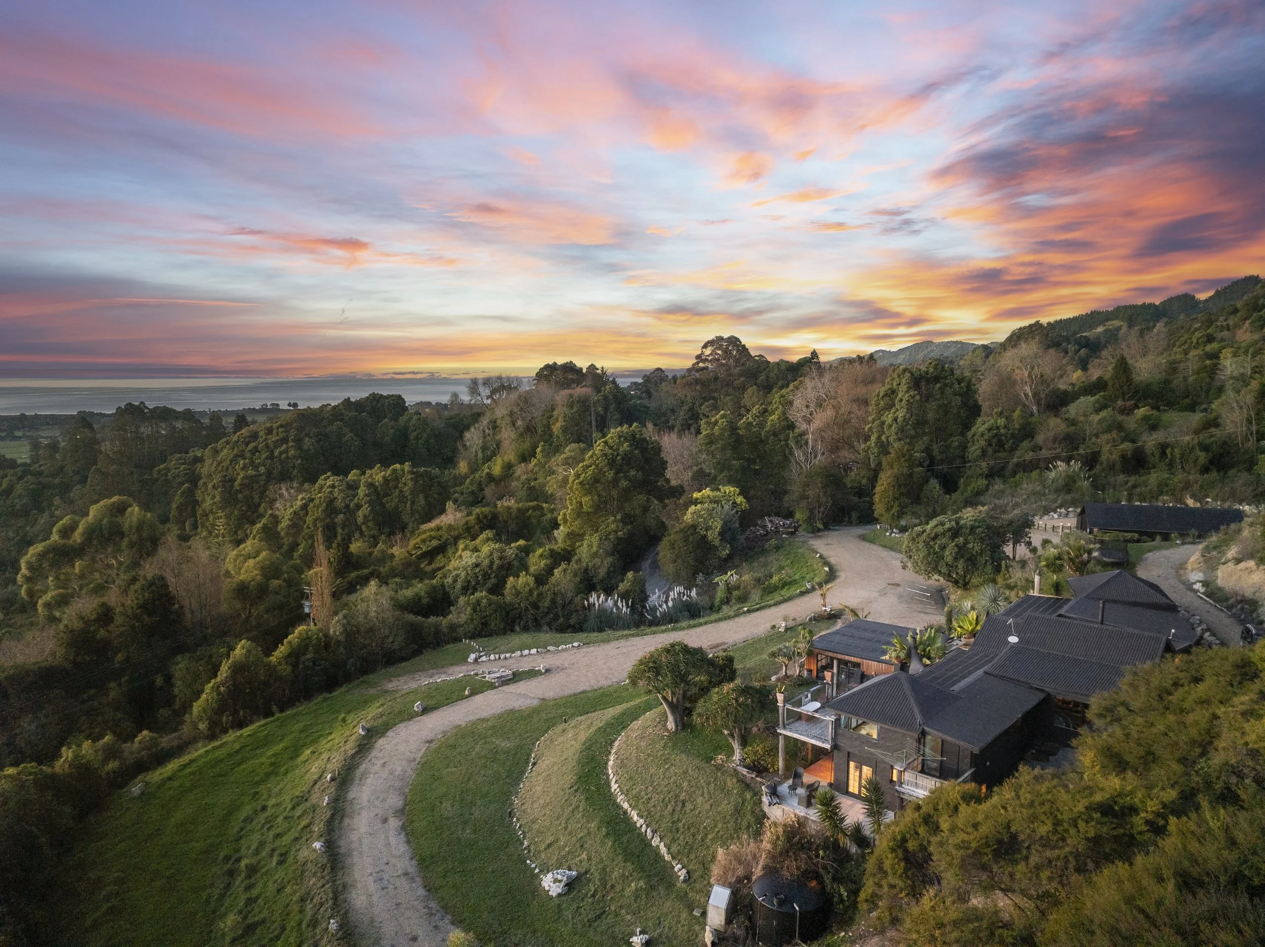 1720829396281_1720801507006_bwrm-03 copy.jpg