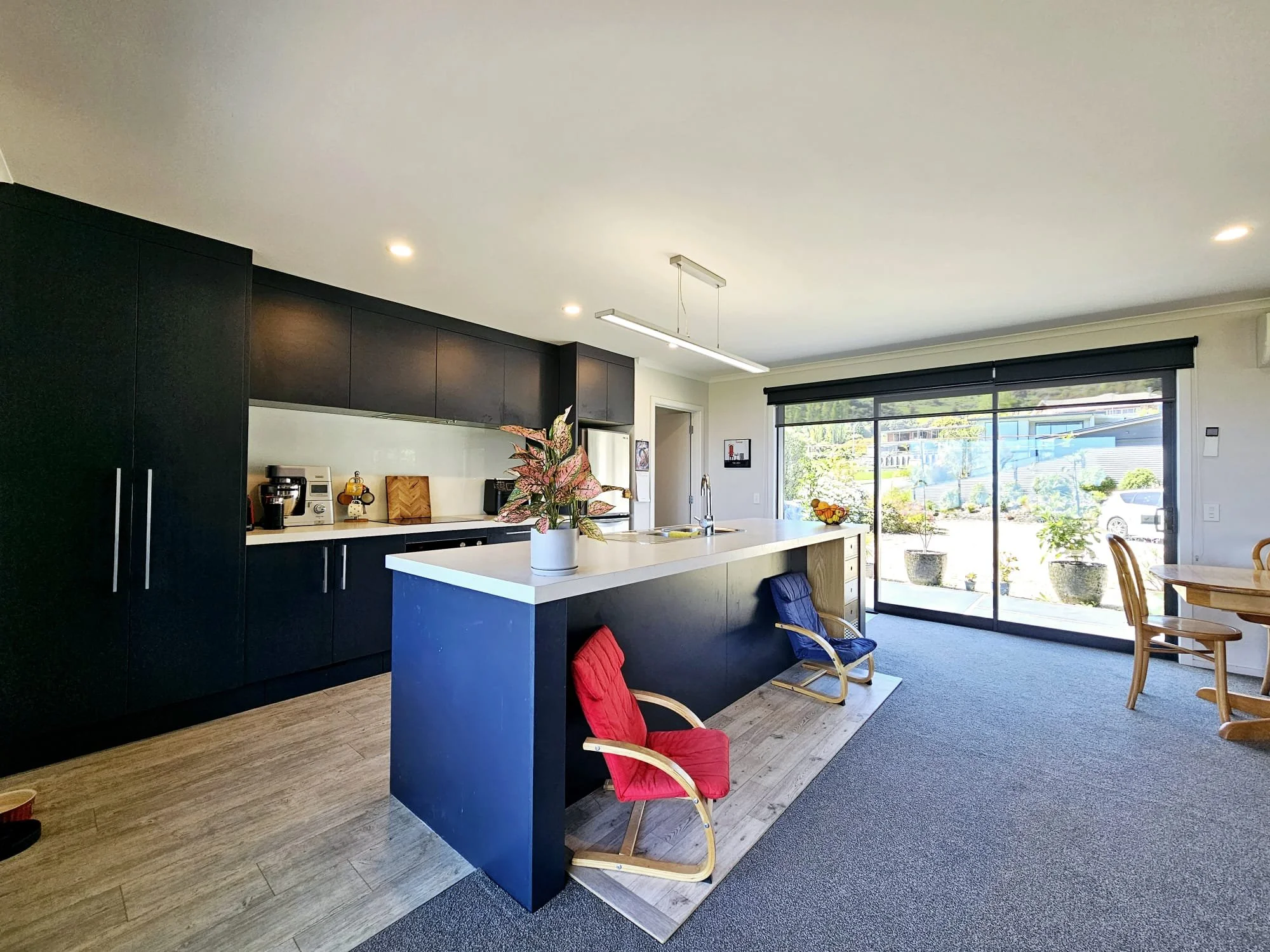 WhatsApp Image 2025-10-26 at 17.03.14_e6d9979b.jpg