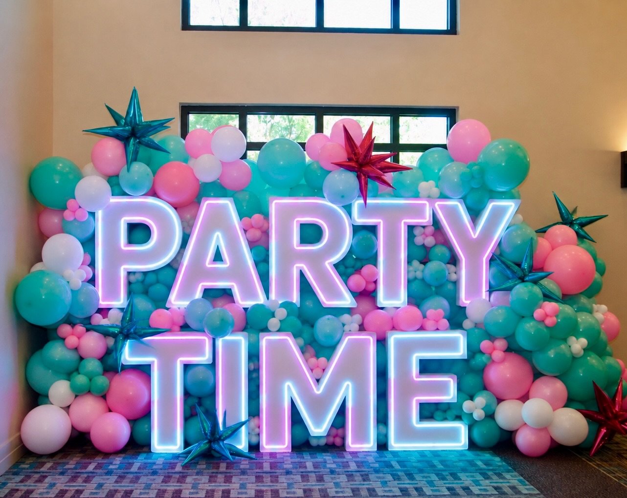 It&rsquo;s officially PARTY TIME. 🎉
Year-end is coming fast, and if your company is planning a holiday party, client celebration, or team appreciation event, now is the time to lock in your d&eacute;cor. This glowing &ldquo;PARTY TIME&rdquo; balloon