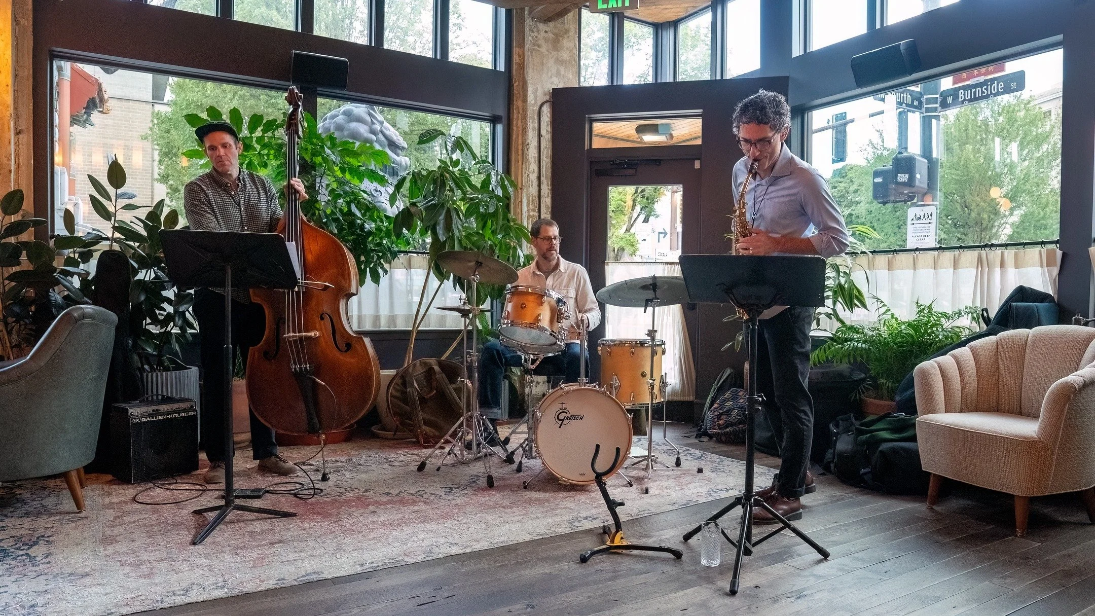 Circle Dance, three of Portland's finest, Andrew Jones, (bass) Matt Mayhall, (drums)and Noah Bernstein, (sax) opened the PDX Jazz Hoxton Hotel series tonight. Circle Dance performed compositions by Ornette Coleman and others. This wonderful series co