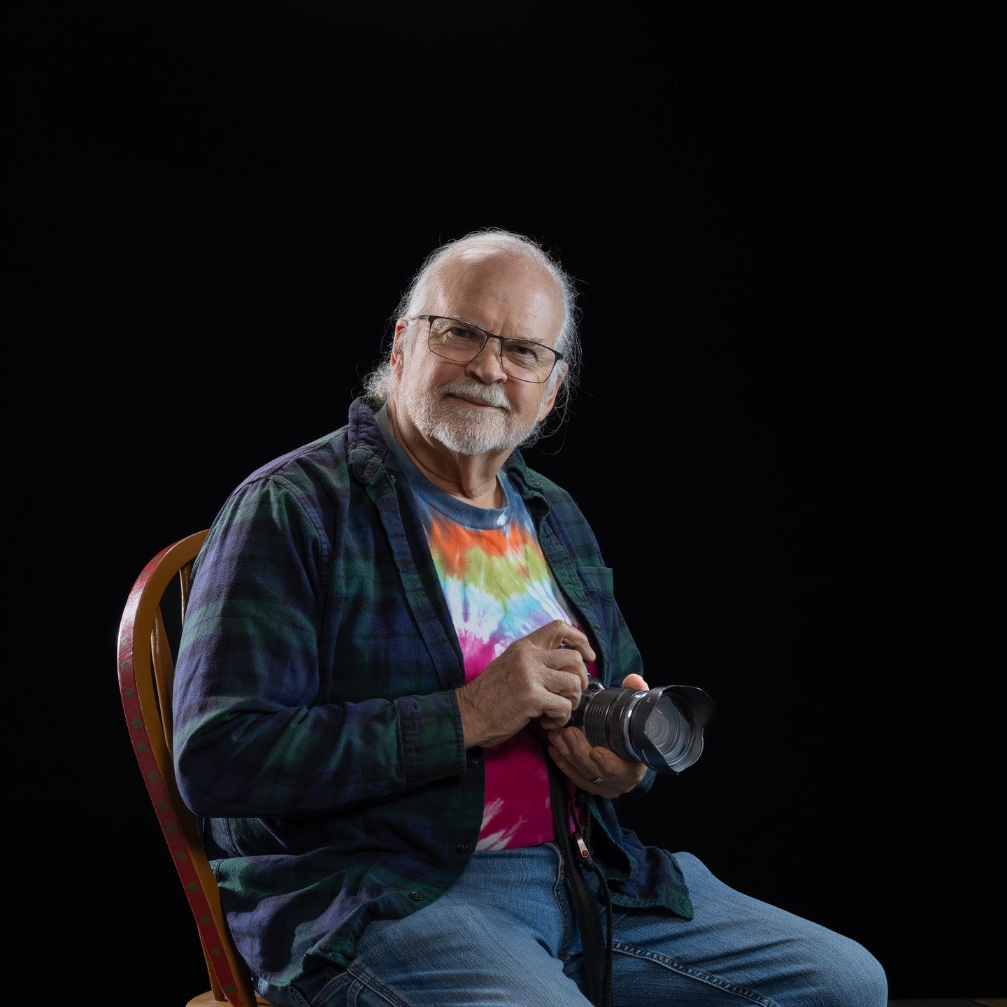 Photographer Ron Braithwaite in my Becker Canyon Studio. I first met Ron when he was an IT professional keeping the computers going at CFM Advocates. What I did not know is that Ron is onion-like - meaning the more you look the more you learn about R