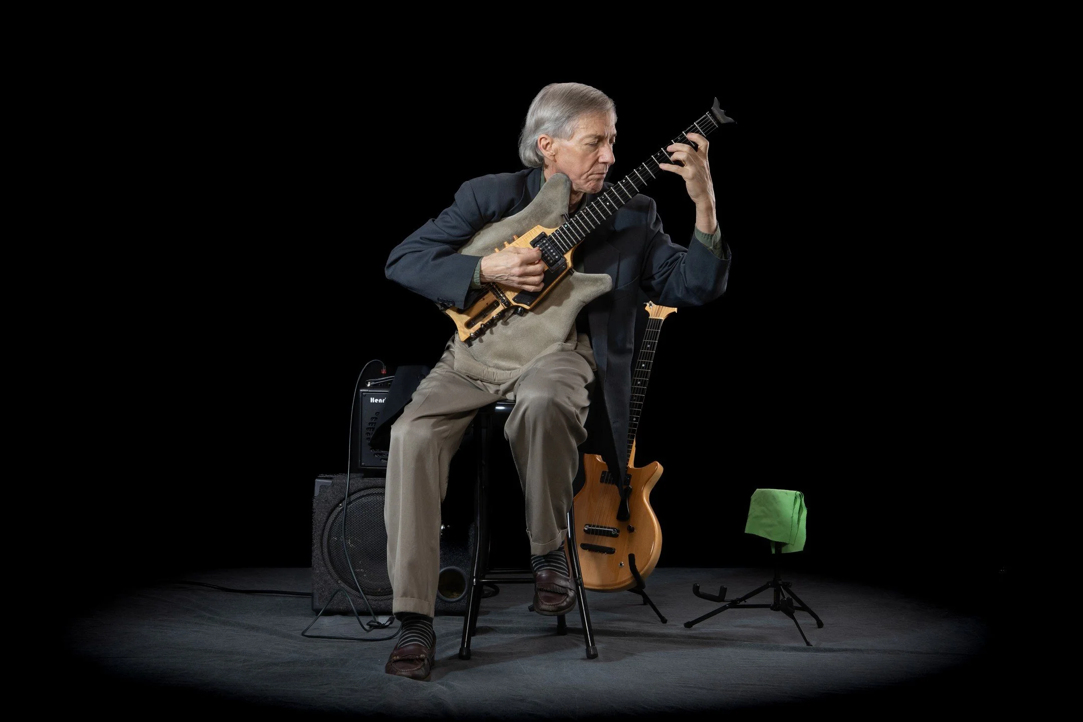 Master jazz guitarist, John Stowell in my Becker Canyon Studio today. John is on the road a lot but he comes home to Portland on a regular basis to play in front of his hometown fans. @john_stowell @Jeremy