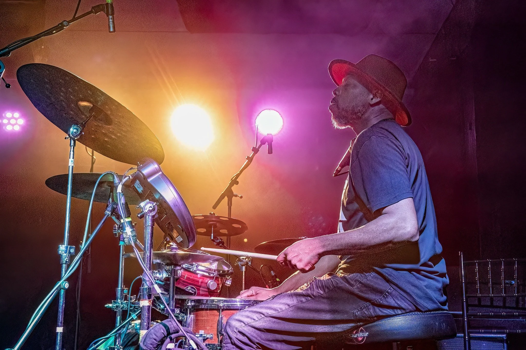 Tyrone Hendrix and his PDX Soul opened for Jarrod Lawson at the Get Down. Tyrone is a central figure in the hot Portland music scene. Among his many accomplishments is his Alberta Street Pub which has become one of the best small venues in town to he