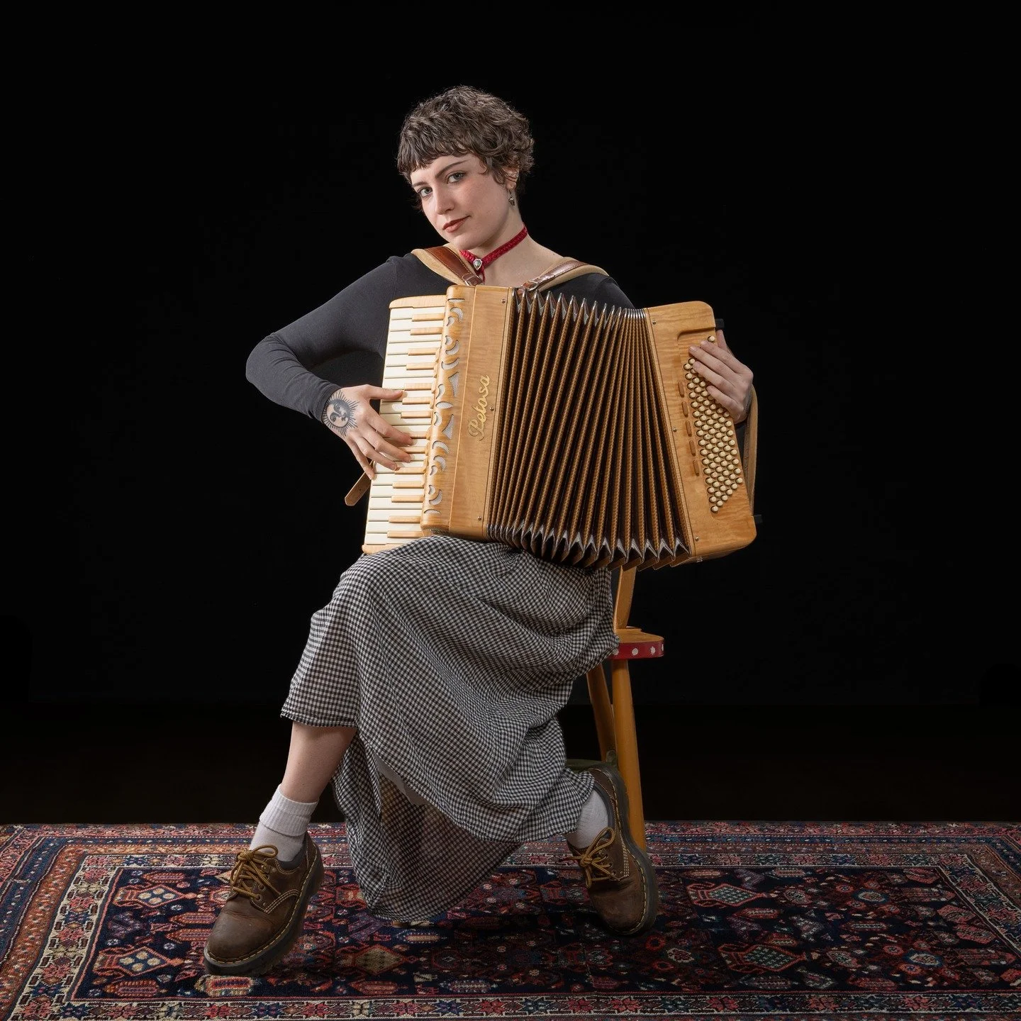 Maeve Stier lead off my my week of shooting in Bewcker Canyon Studio. Maeve grew up in the Portland area, attended Portland State, majoring in opera. This launched her on a path to singing and acting. She recently, returned to Portland after a year o