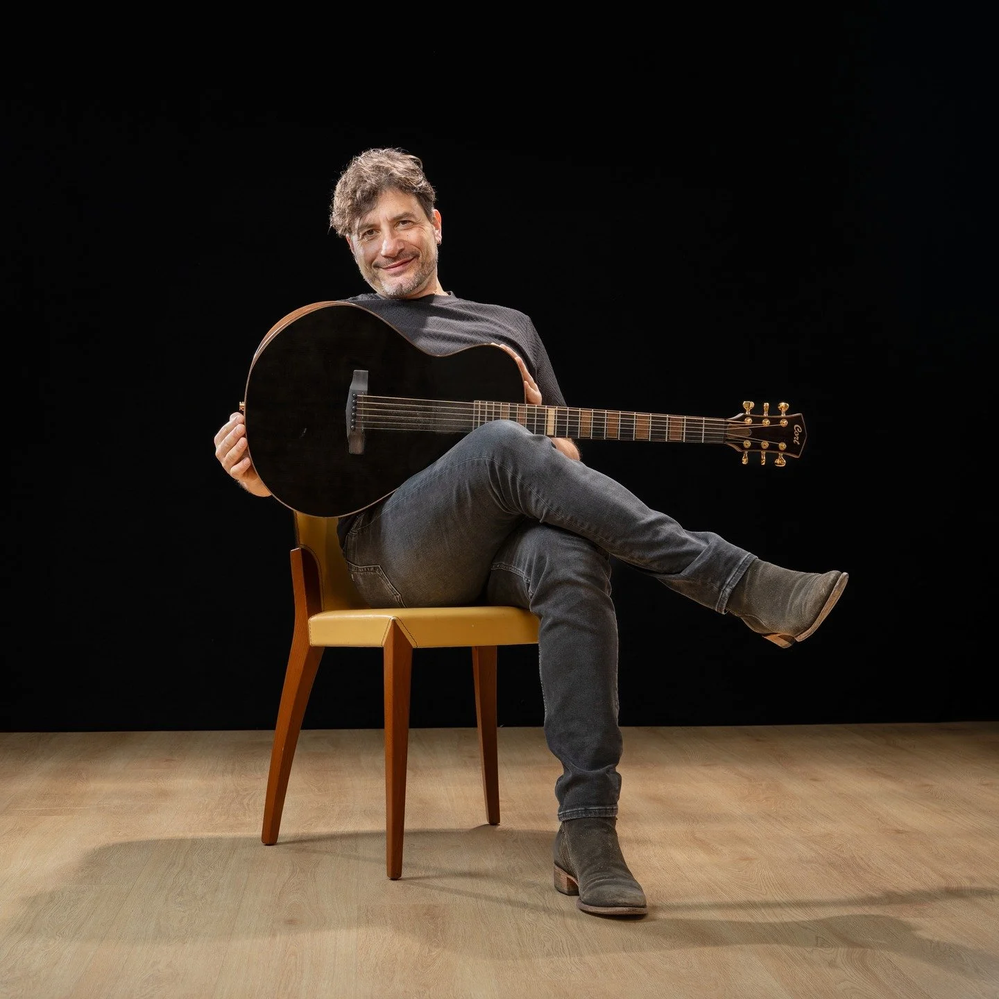 Andera Algieri, whose Portland band performs a blend of Italian folk music mashed up with Indie Rock, Americana, and just about everything else Andrea runs across, was in the Becker Canyon Studio today. I saw him open as a solo recently for Rizo at t