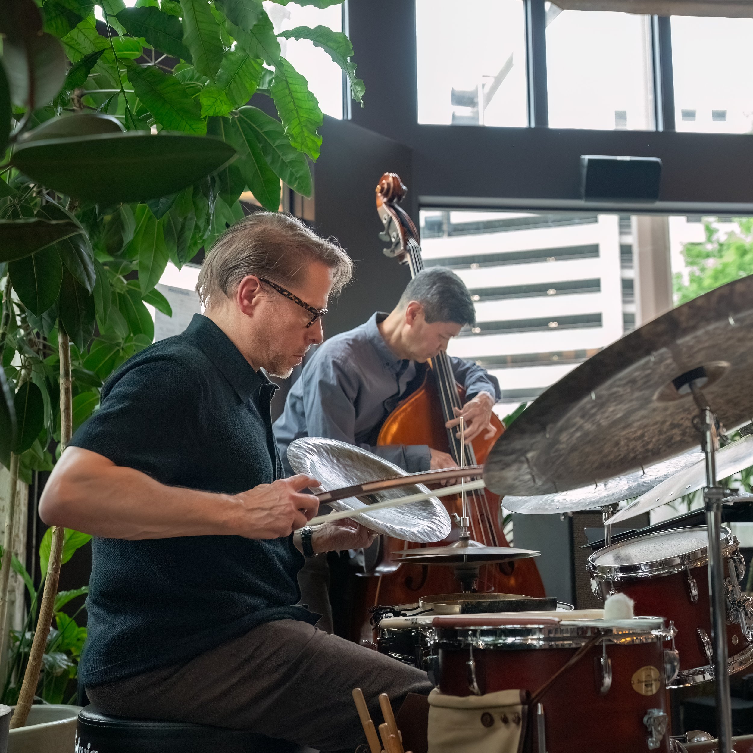 Percussionist Tim DuRoche leading his quartet at the Hoxton Hotel for PDX Jazz. Tim is one to he best jazz minds and writers around. He spends his days as Director of Programs for World Oregon. The PDX Jazz events at the Hoxton are most Fridays throu