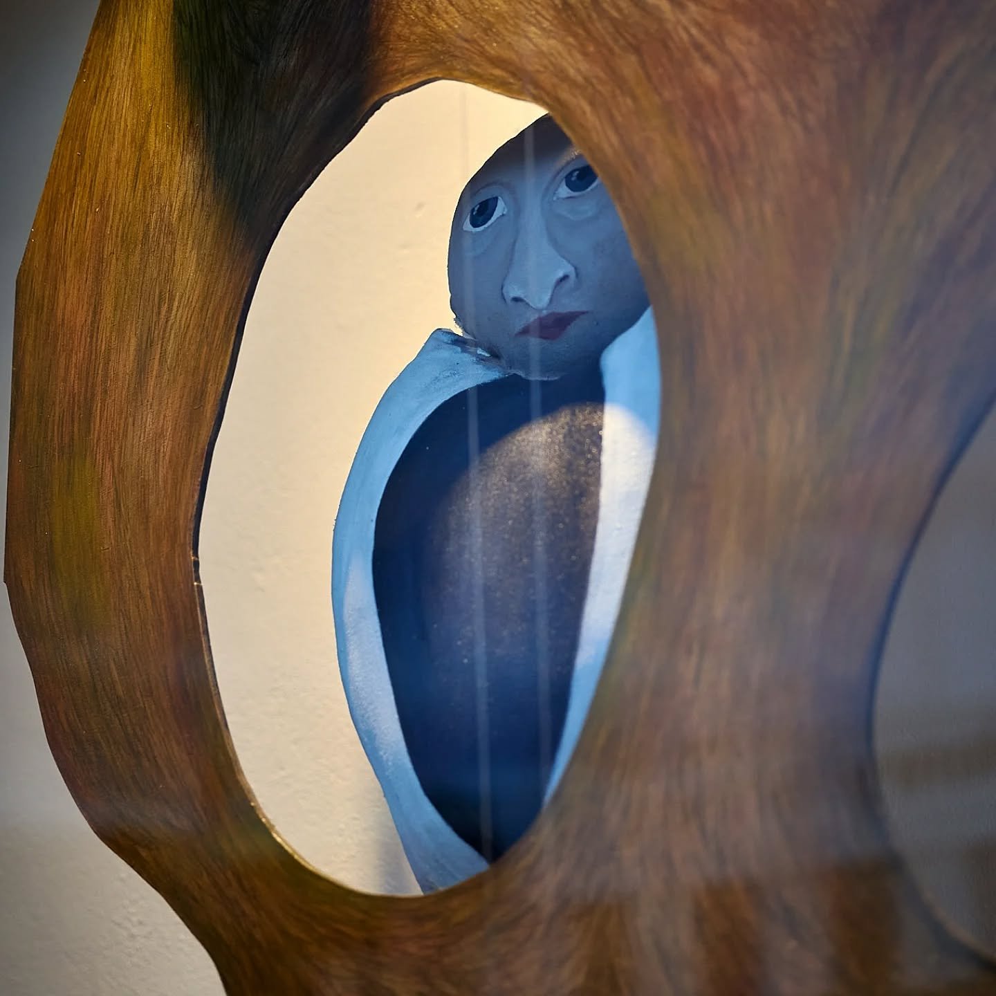 My installation for the Yarra st windows closes next Friday. Very grateful to the council for supporting the exhibition and the opportunity to present this work. 

And a thank you to Peter Foster for the photos. 

If you're passing through Geelong do