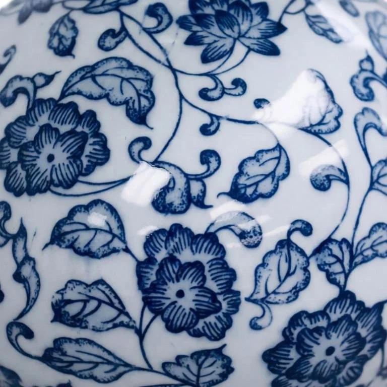 RL lamp detail copy 2.jpg