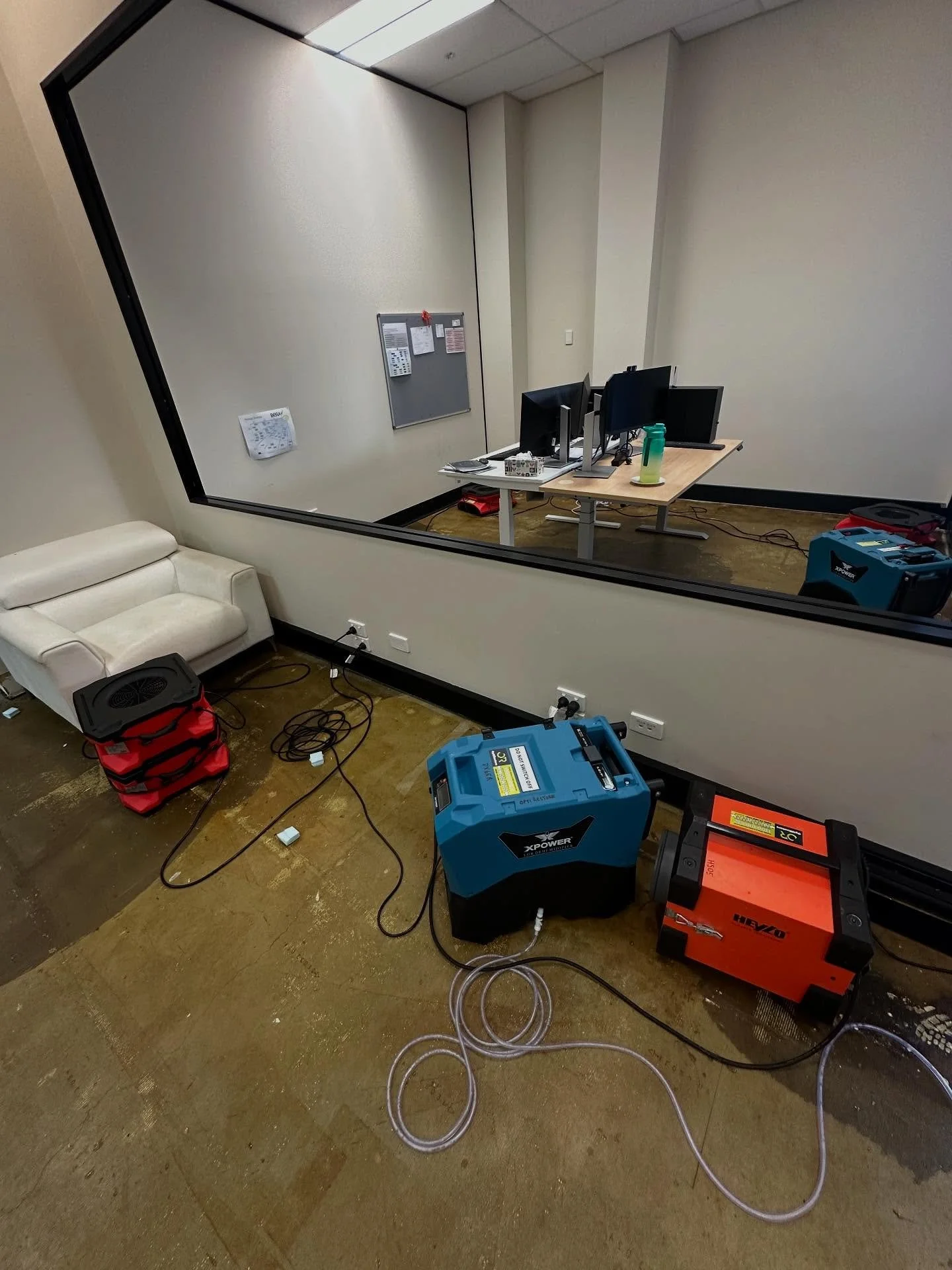 Electrical &amp; Data Fit-Out &ndash; Completed

After a blackwater flood caused by a backed-up sewer main, this commercial tenancy required a full electrical recovery and refit.

Our scope included:
&bull;	Initial make-safe &mdash; isolation of comp