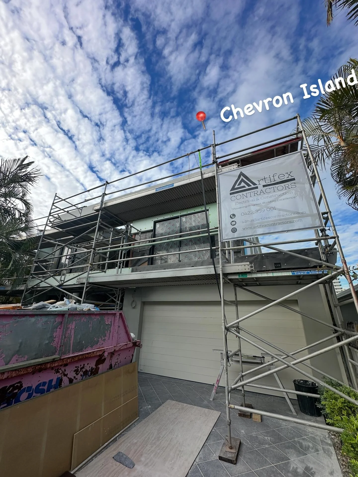 Bringing the spark back to Chevron 🛠⚡
Jumping in with the crew from JG Building Projects to give this waterfront pad a glow-up.

Full electrical fit-out by us &mdash; from supply to install, it&rsquo;s all getting done right.

Design by @bcg.buildin