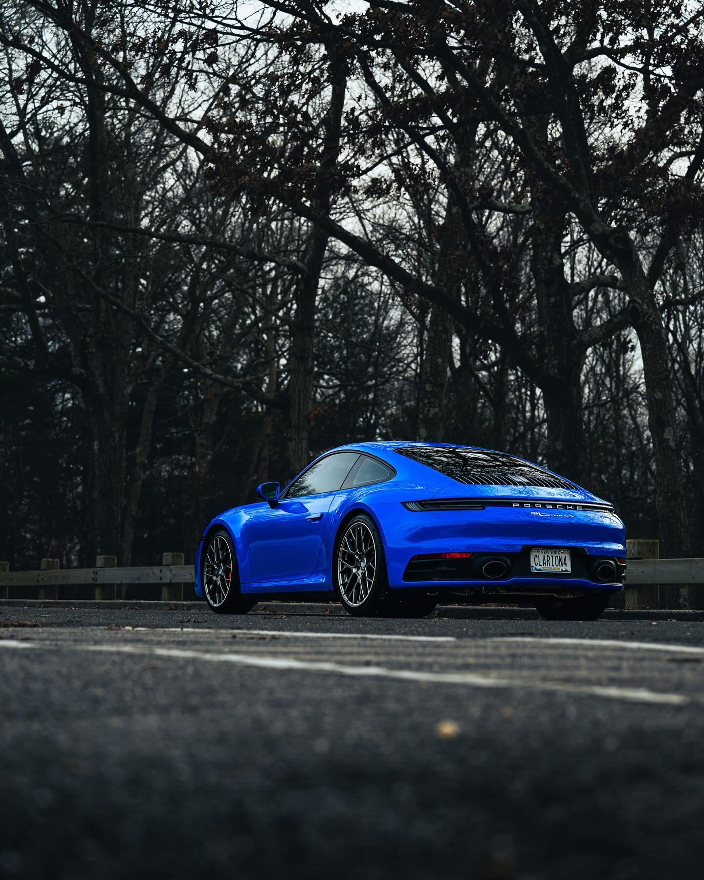 Just a Bunch-a-Blue Porsches🥶

Swipe to the end for a surprise 😏
&bull;
&bull;
&bull;
&bull;
#nikon #nikonphotography #nikonusa #automotivephotography #porsche #turbos #carrera #boxter #911 #porsche911 #GT3 #photography #longisland #newyork #fyp #e