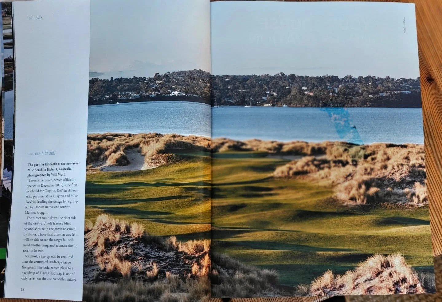 A nice double page spread in this month's @gcamagazine of the 15th green with Tiger Head Bay in the background.

📷: @contours.golf.travel