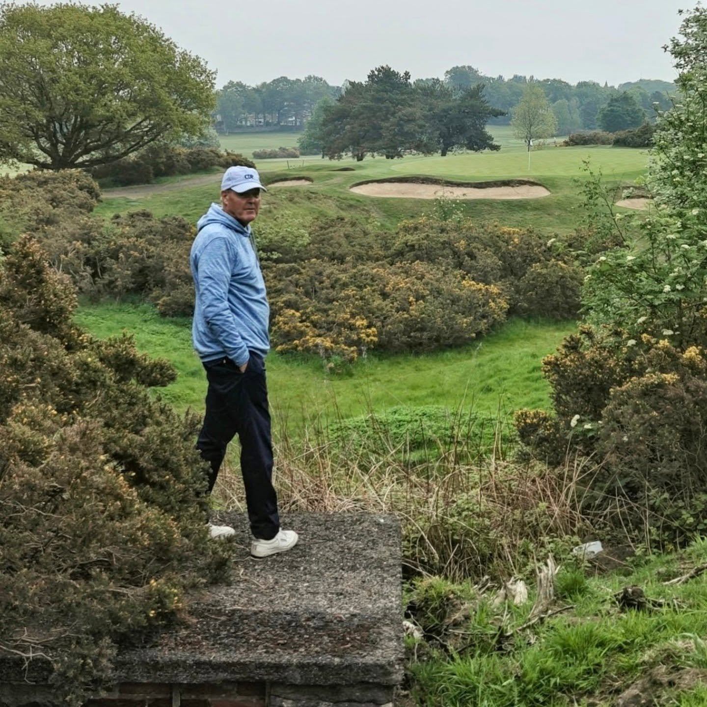 This afternoon's course walk at Hallamshire with GM James Glover, CM Ben Burrill and Pro Joe Froggatt. Clayts' quest for tee angles reached a new extreme on the short 17th where he was found on the roof of an old hut. The view of the Yorkshire Dales 