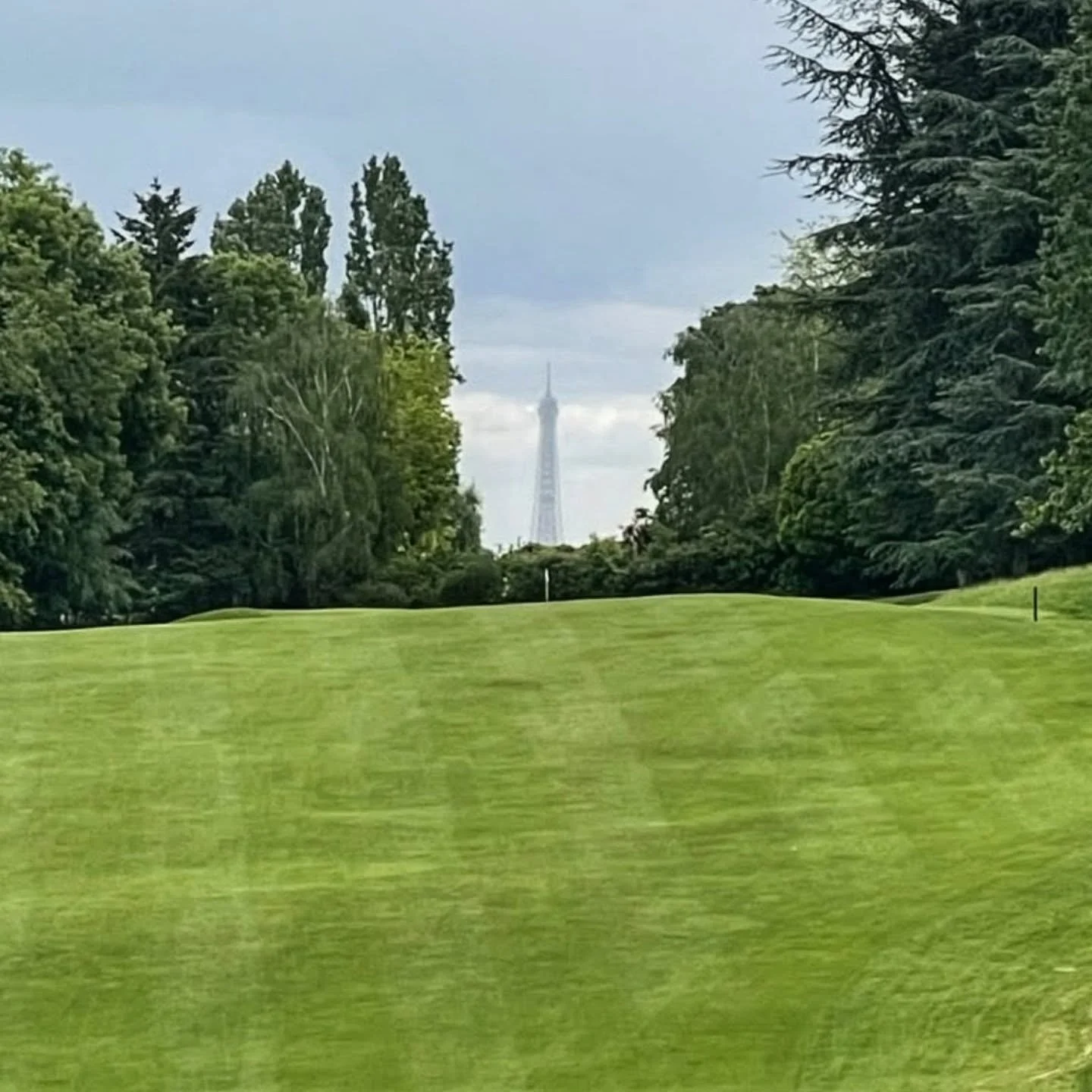 One of the more famous backdrops.

The 9th...

📷: @mike_clayton_golf