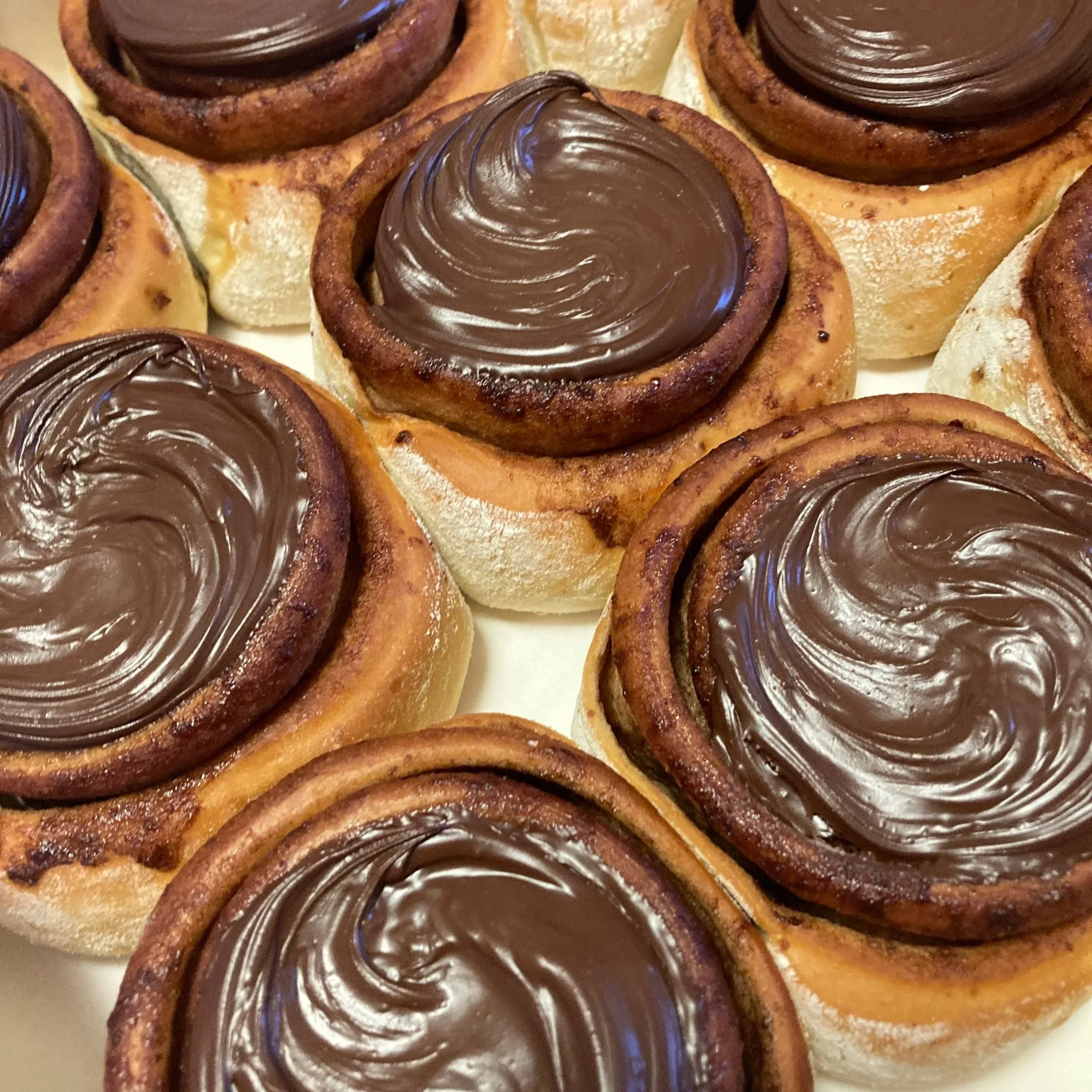 Box of 9 Large Nutella Scrolls