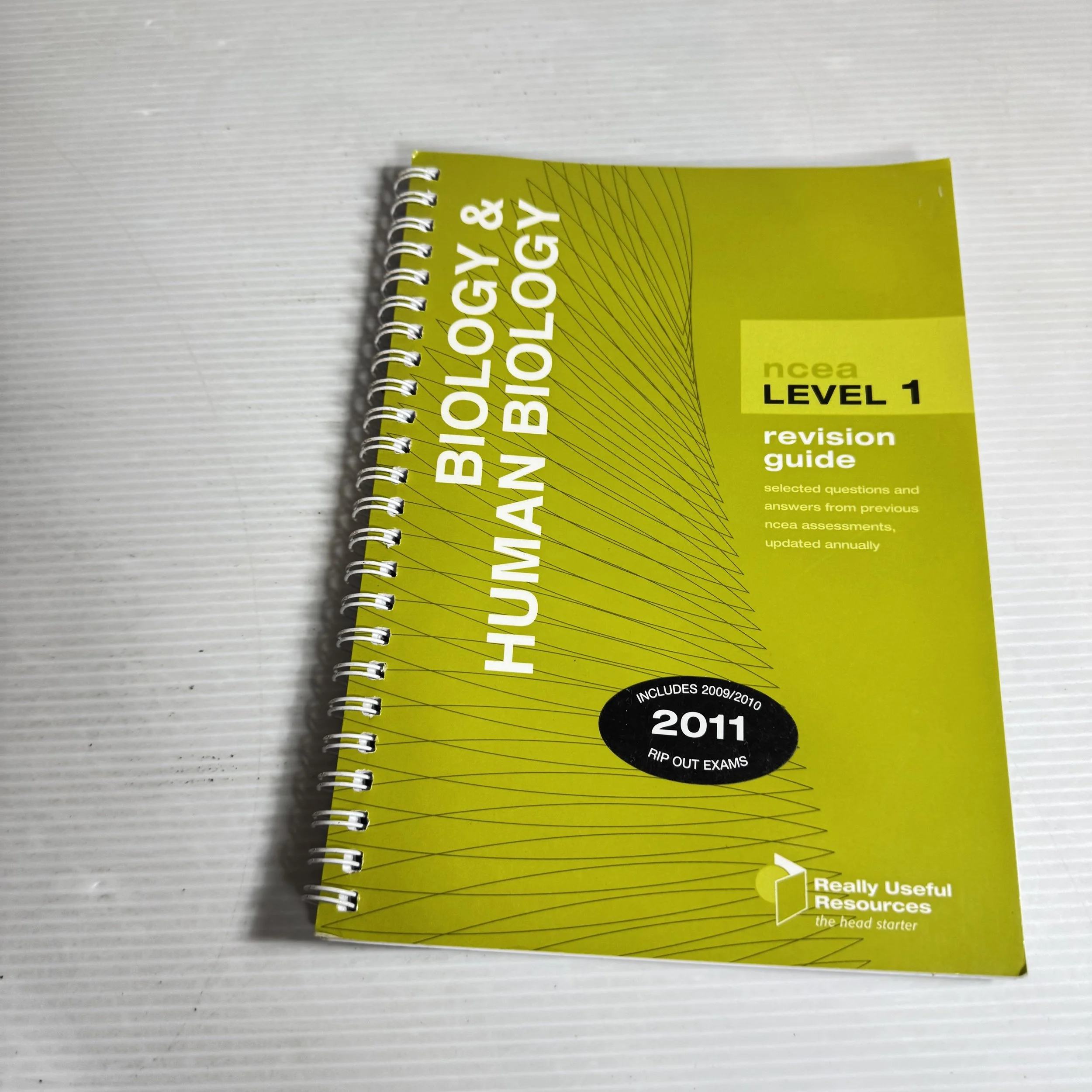 NCEA Level 1 Revision Guide - Biology & Human Biology