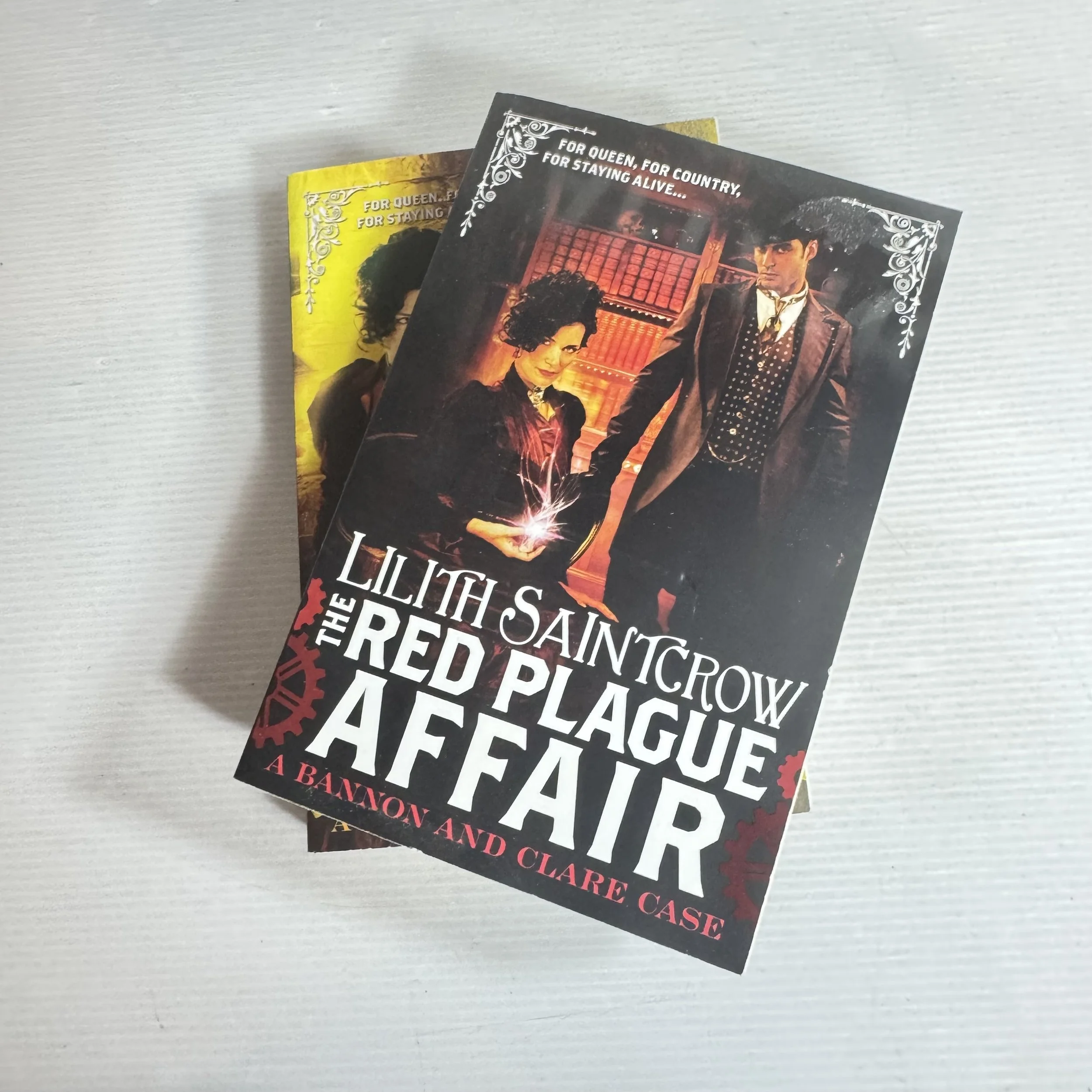 A Bannon And Clare Case Book 1 & 2 Book Bundle x2 - Lilith Saintcrow The Red Plague Affair & The Ripper Affair (331)