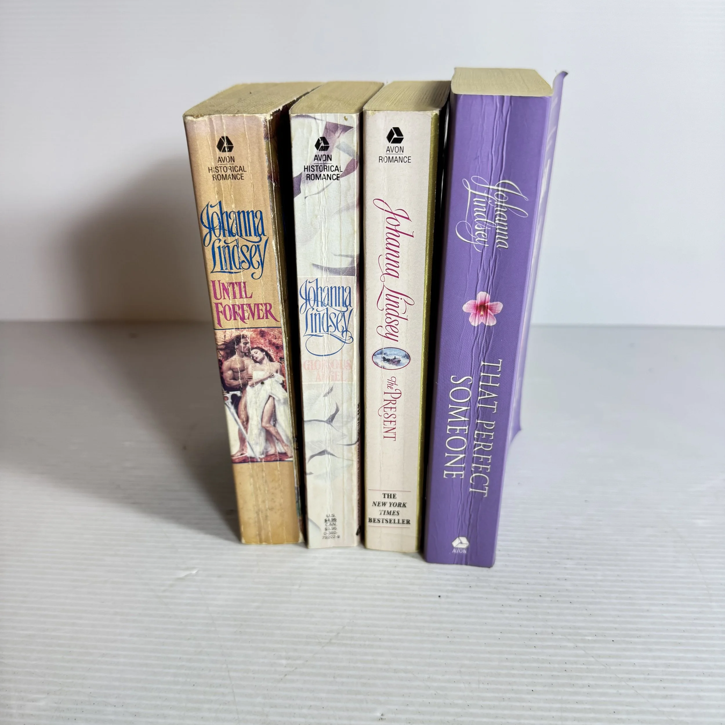 Johanna Lindsey Book Bundle x4 (426) Historic Romance