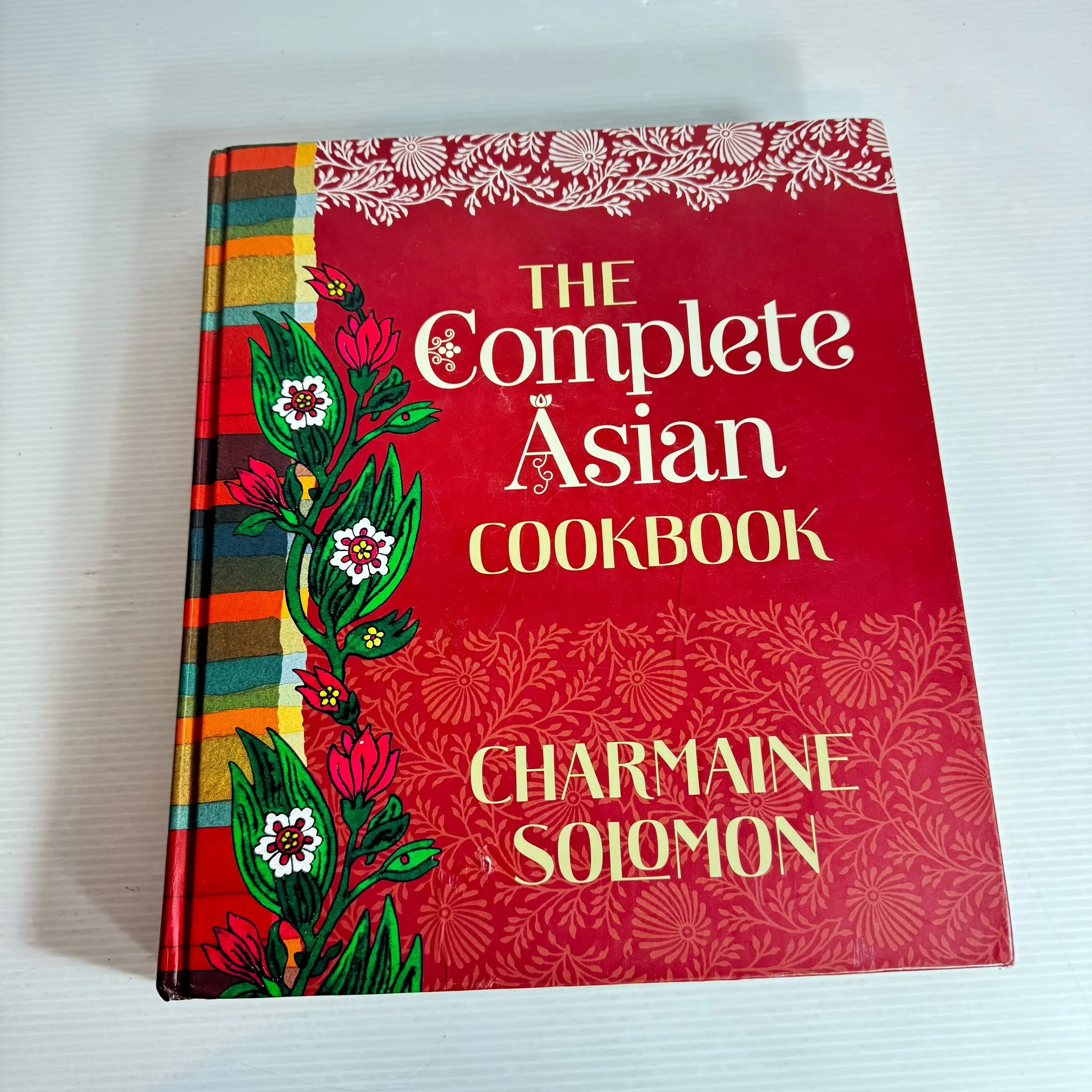 The Complete Asian Cookbook - Charmaine Solomon