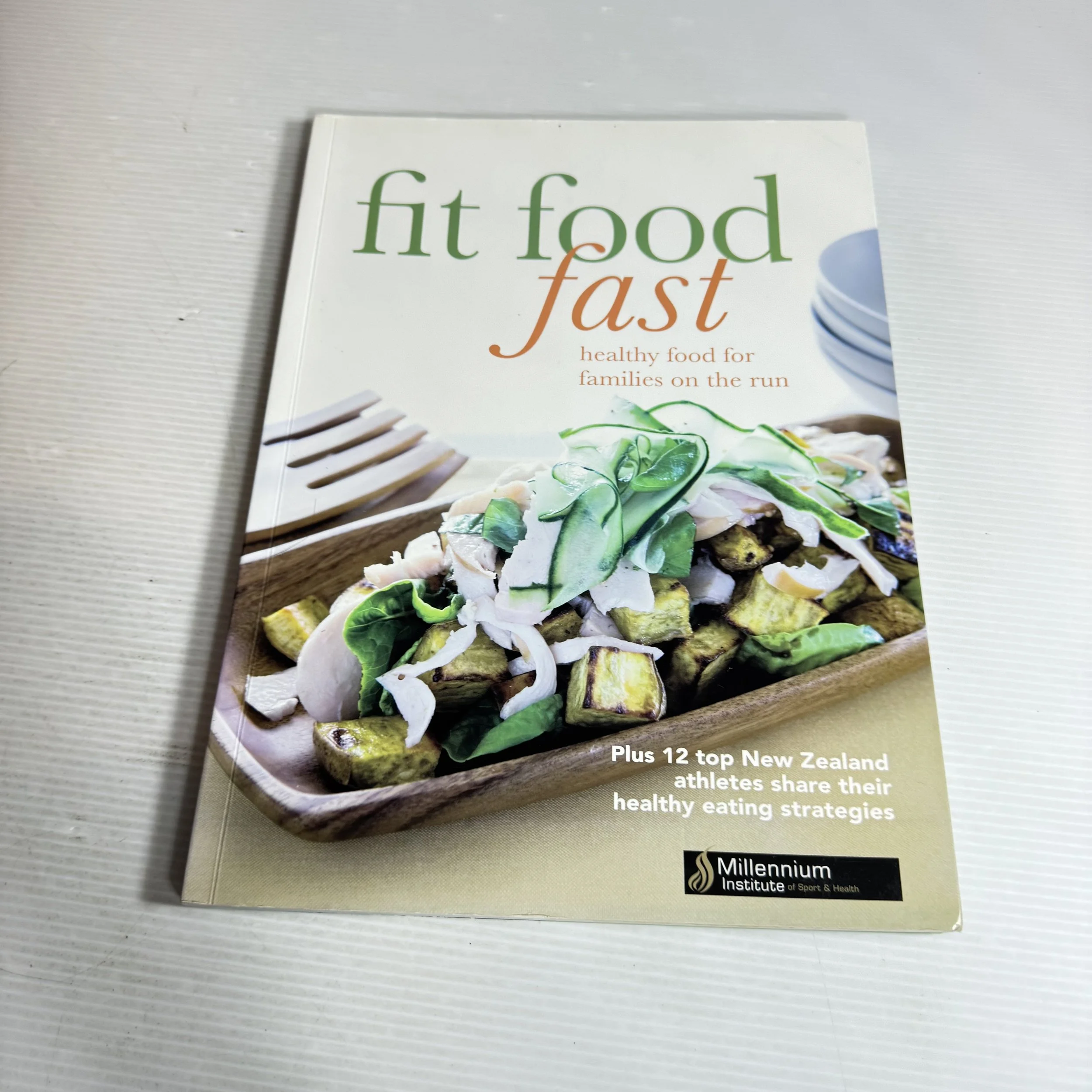 Fit Food Fast : Healthy Food for Families on the Run