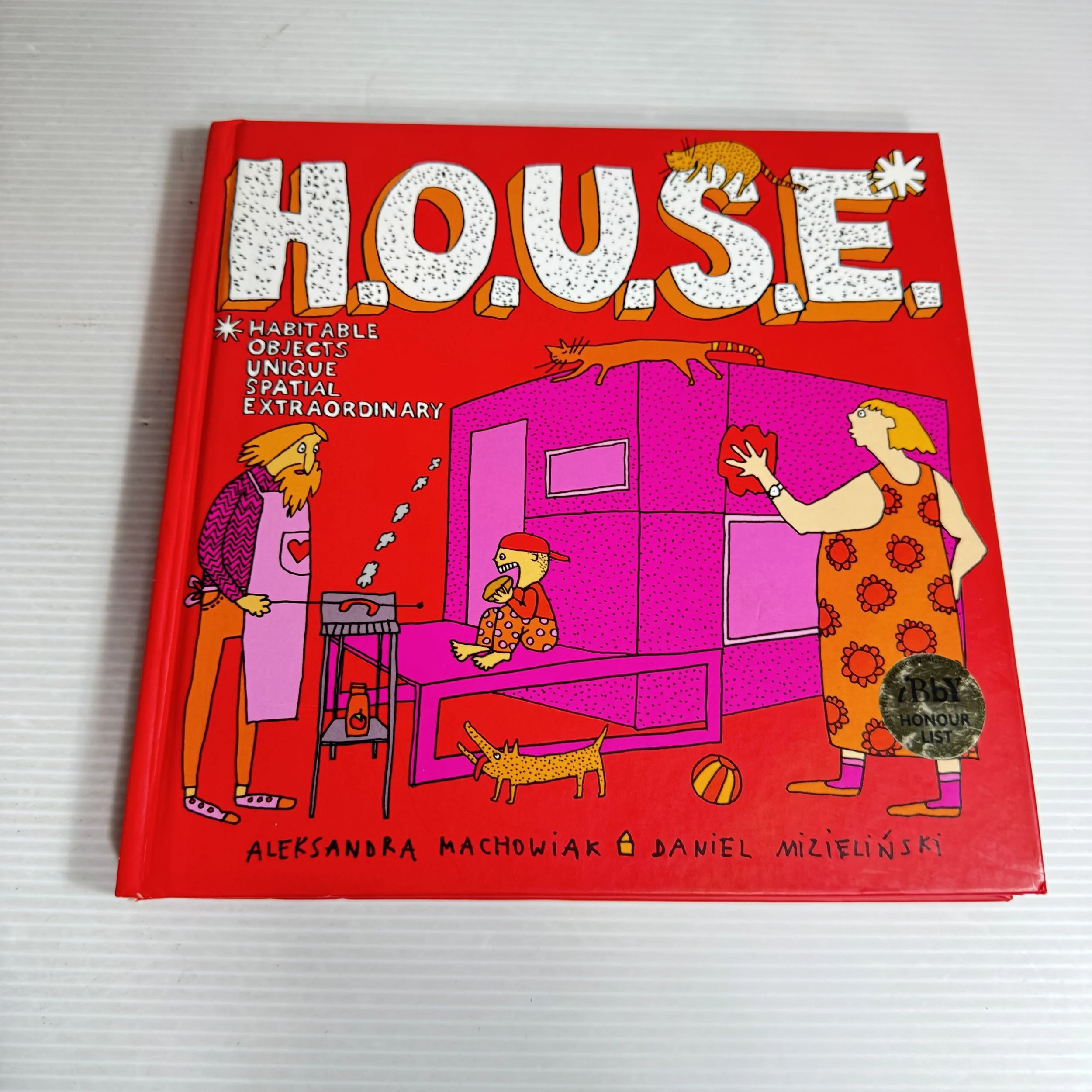 HOUSE - Aleksandra Machowiak & Daniel Mizielinski