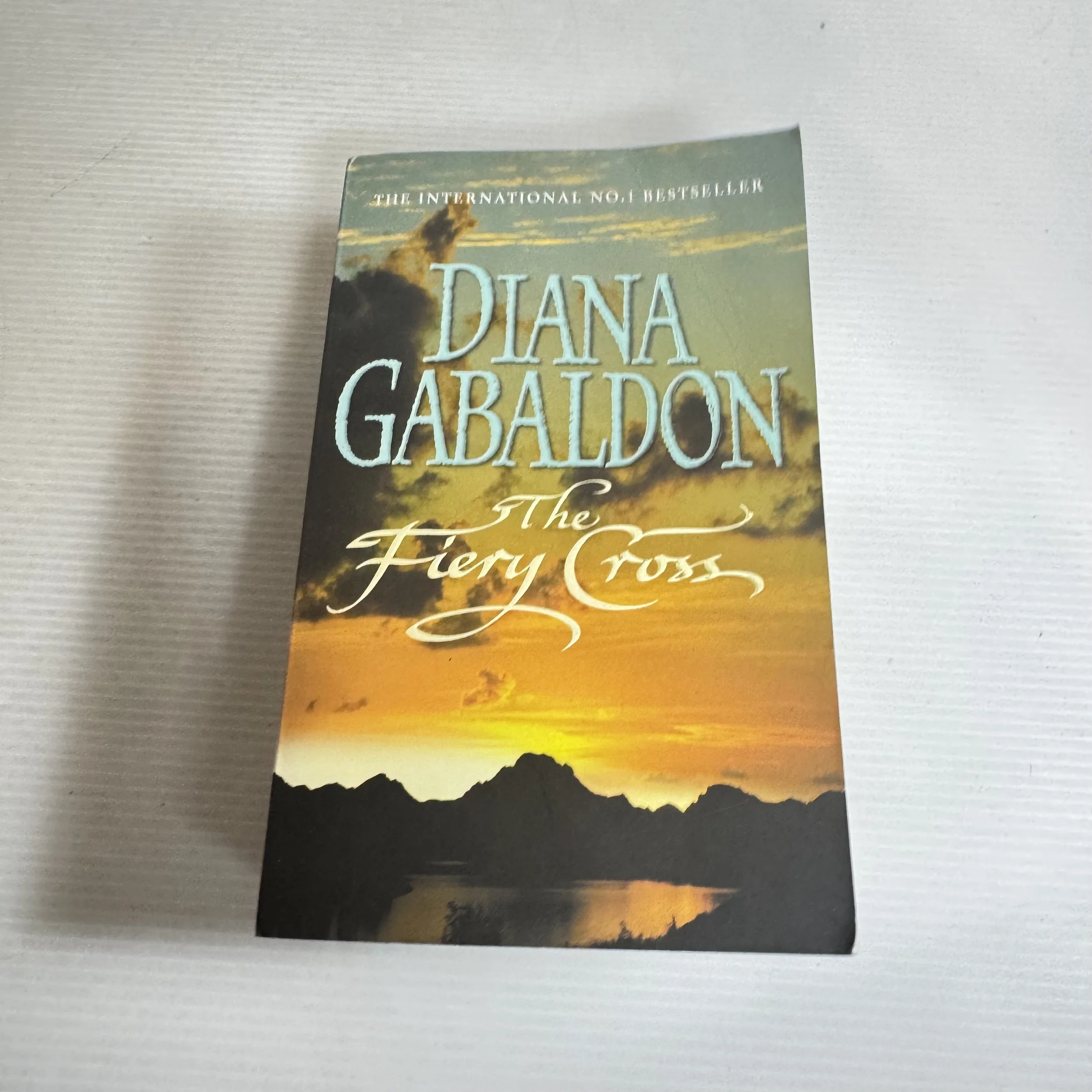 The Fiery Cross - Diana Gabaldon