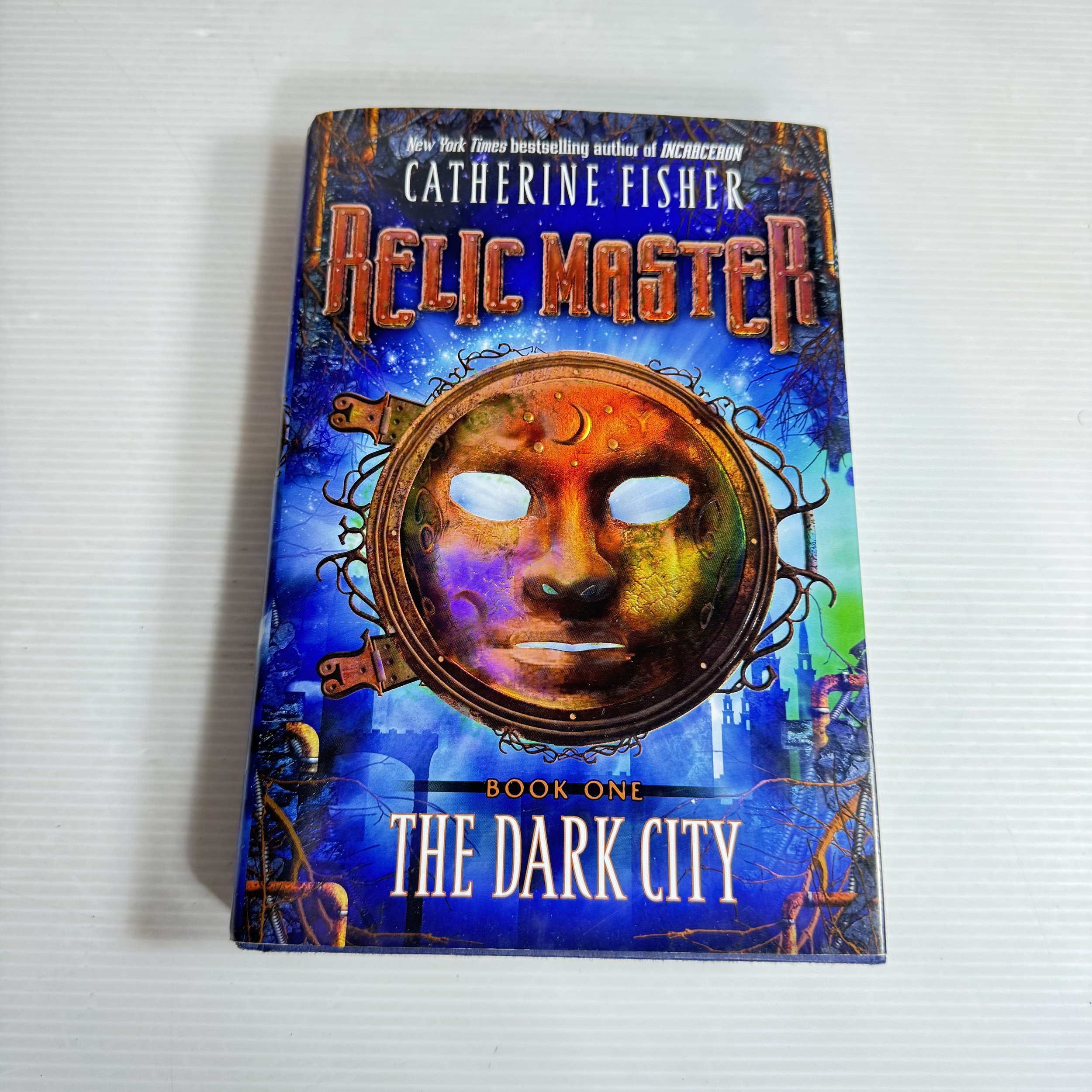 Relic Master : The Dark City (Book 1) - Catherine Fisher