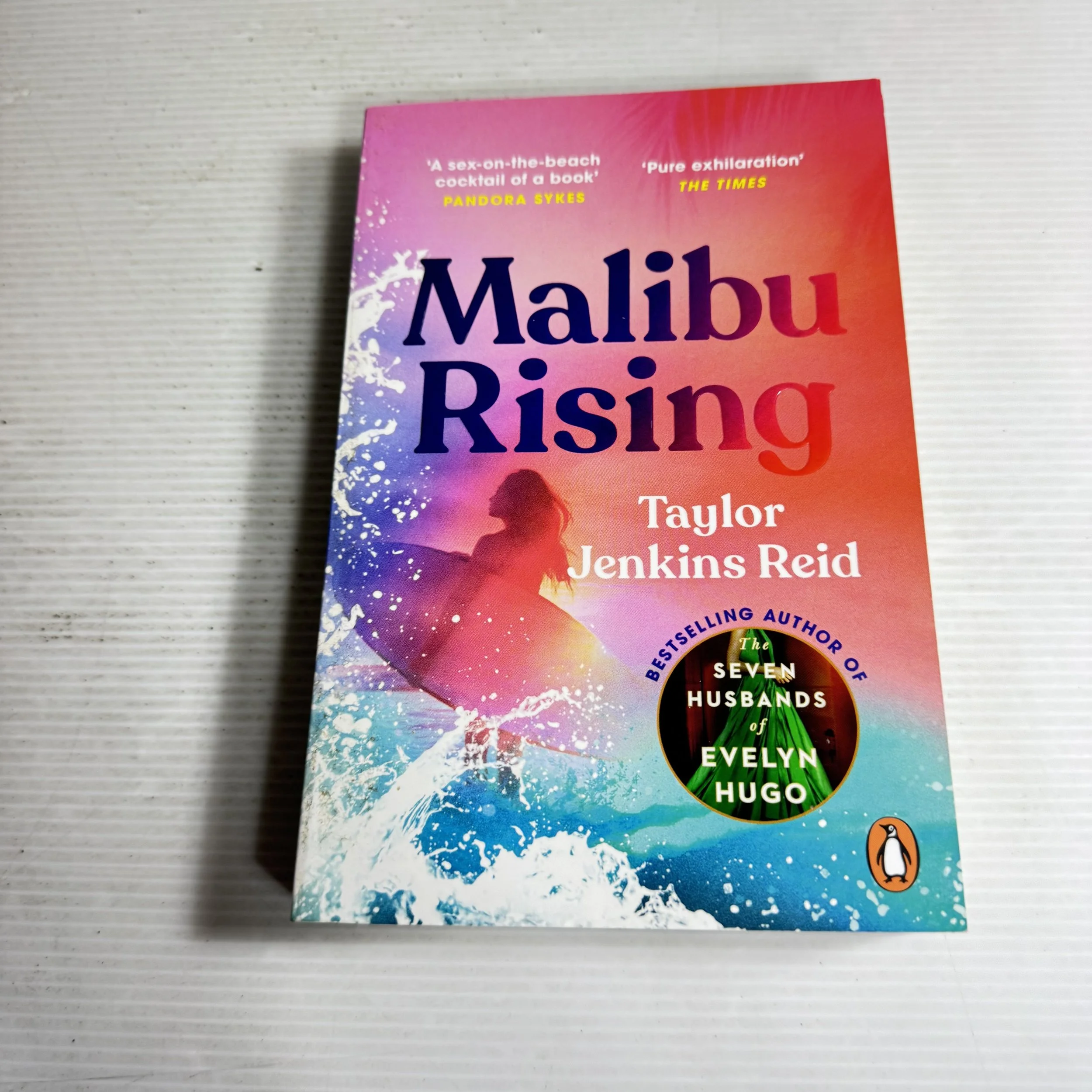 Malibu Rising - Taylor Jenkins Reid