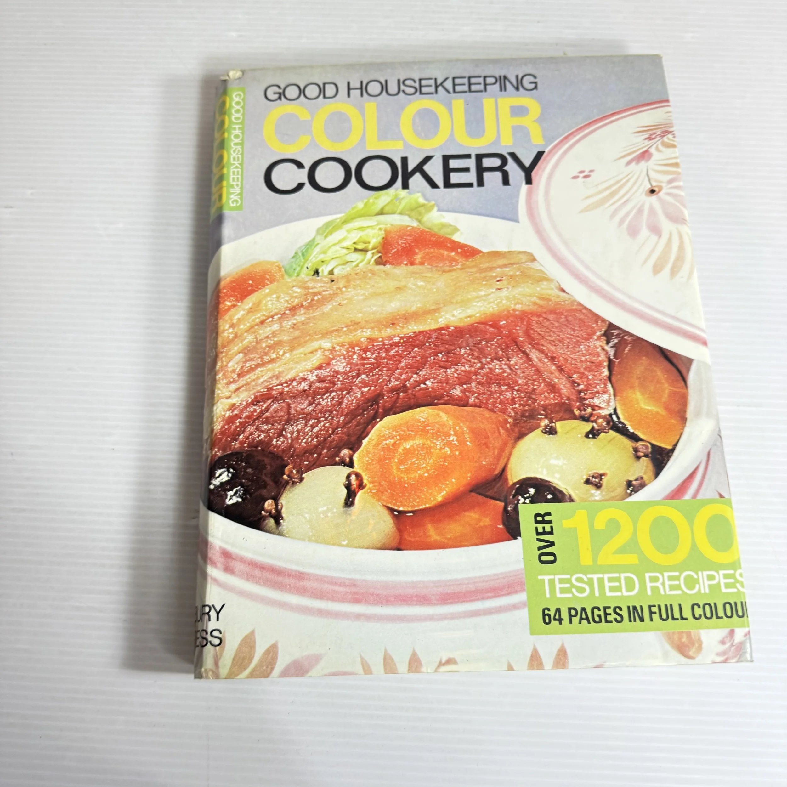 Good Housekeeping Colour Cookery : Over 1200 Tested Recipes (Vintage 1976)