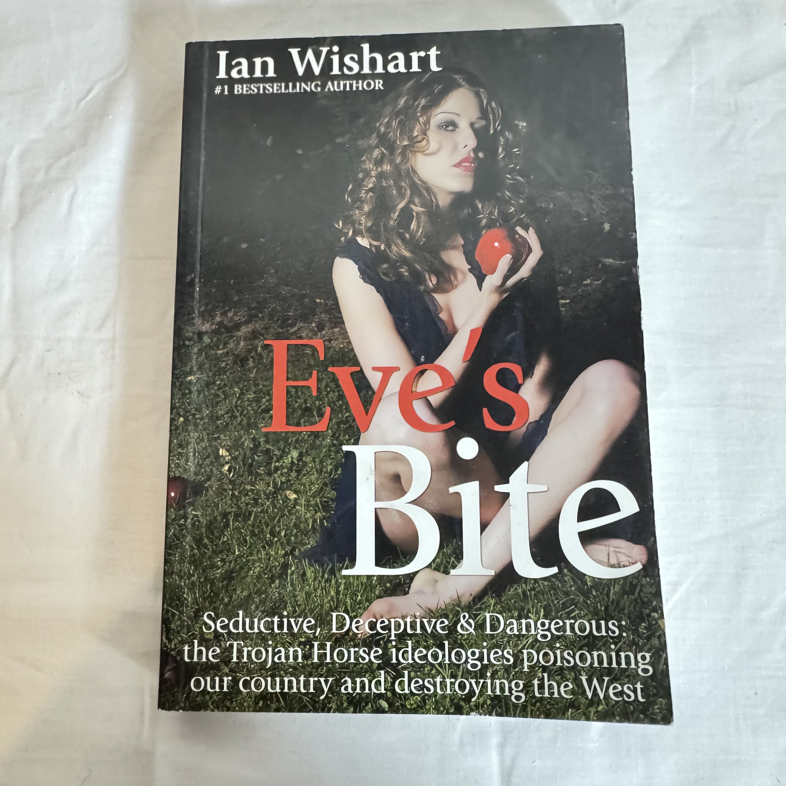Eve's Bite - Ian Wishart