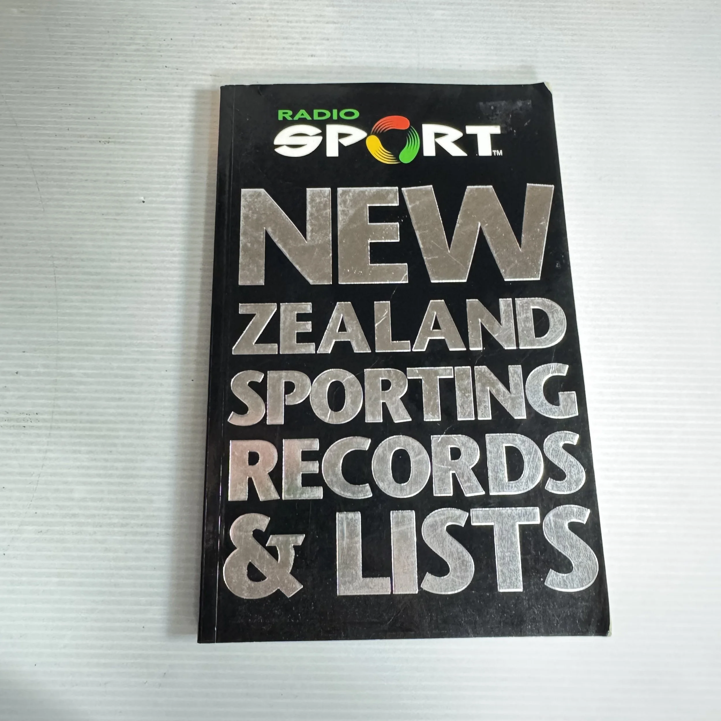 New Zealand Sporting Records & Lists - Radio Sport (2001)