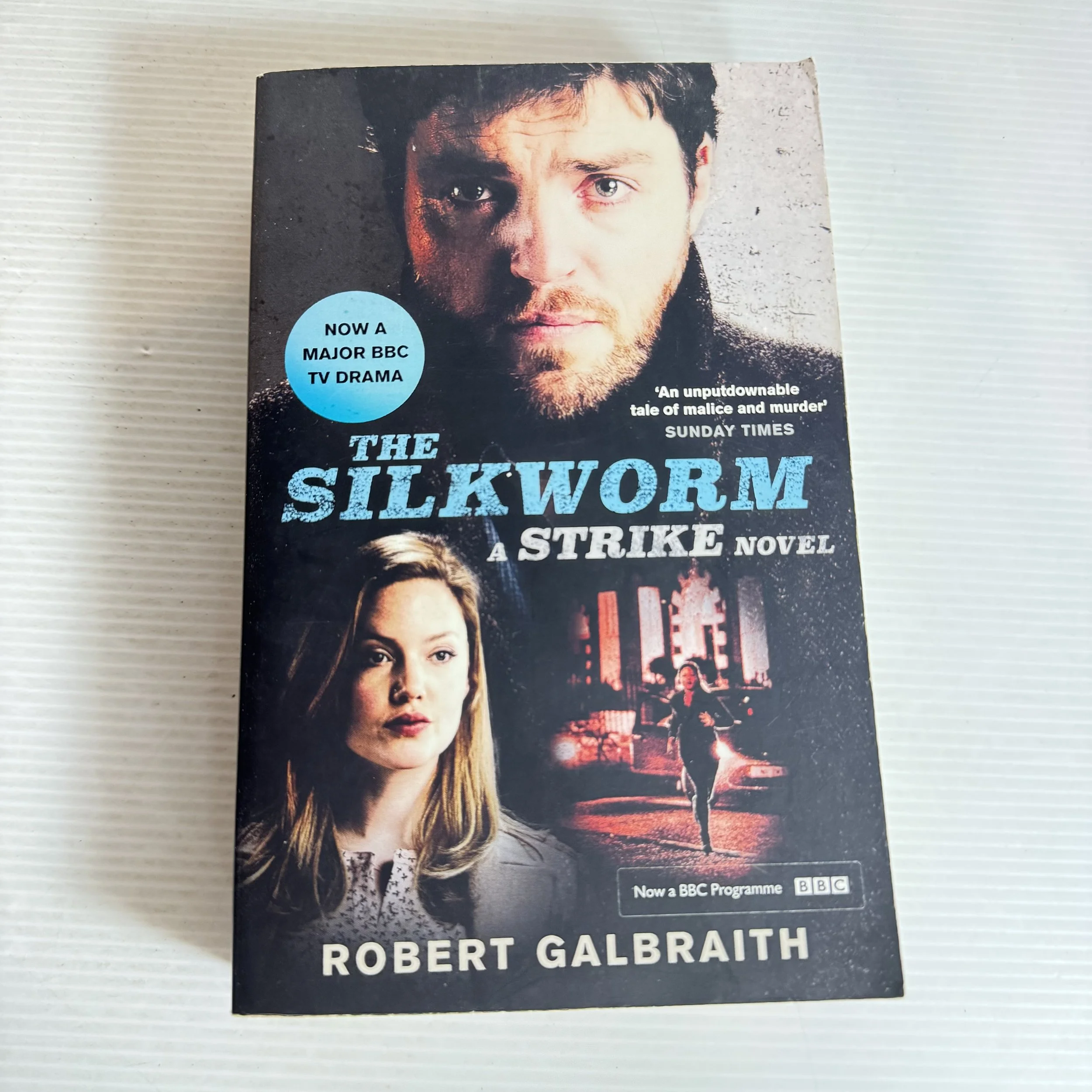 The Silkworm : A Strike Novel - Robert Galbraith