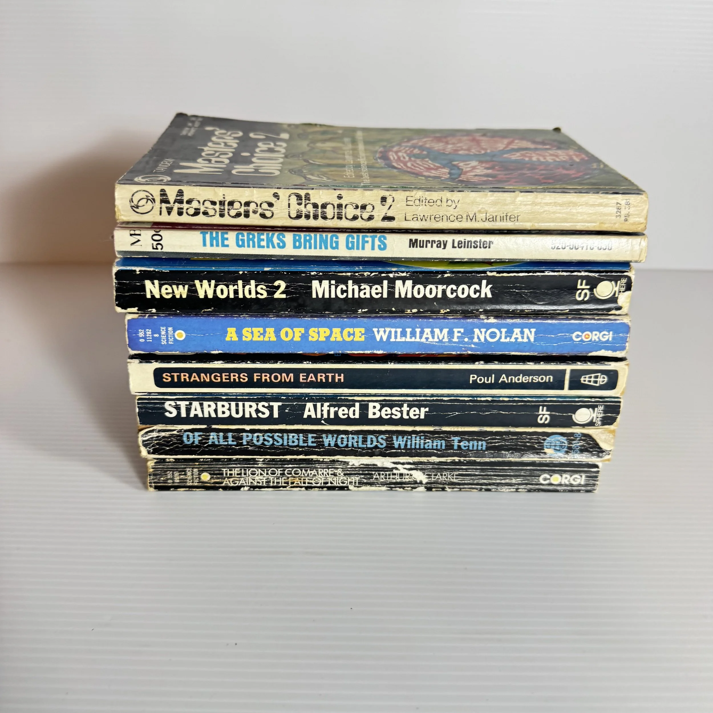 Science Fiction Vintage Book Bundle x 8 Books (2125)