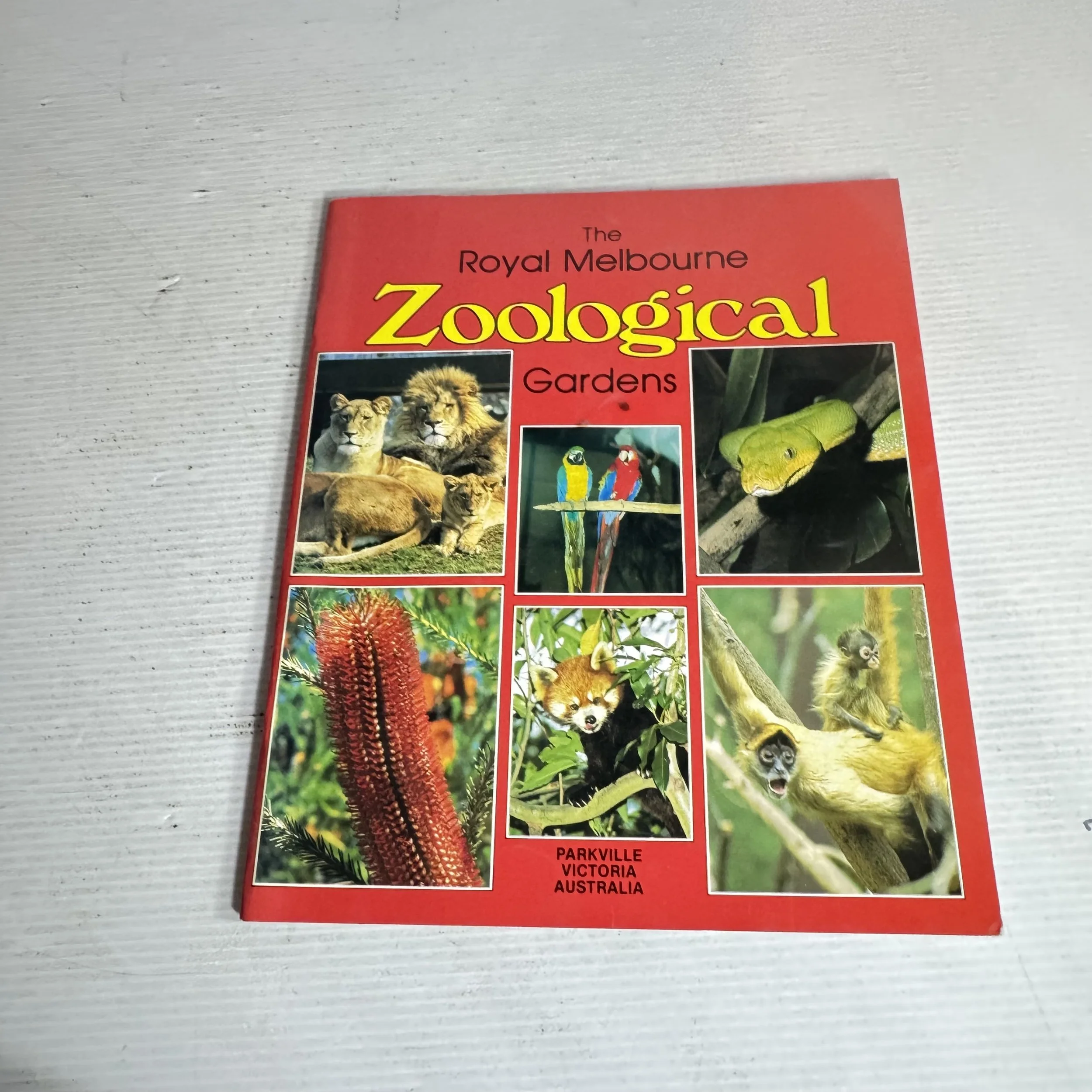 The Royal Melbourne Zoological Gardens (Vintage 1983)