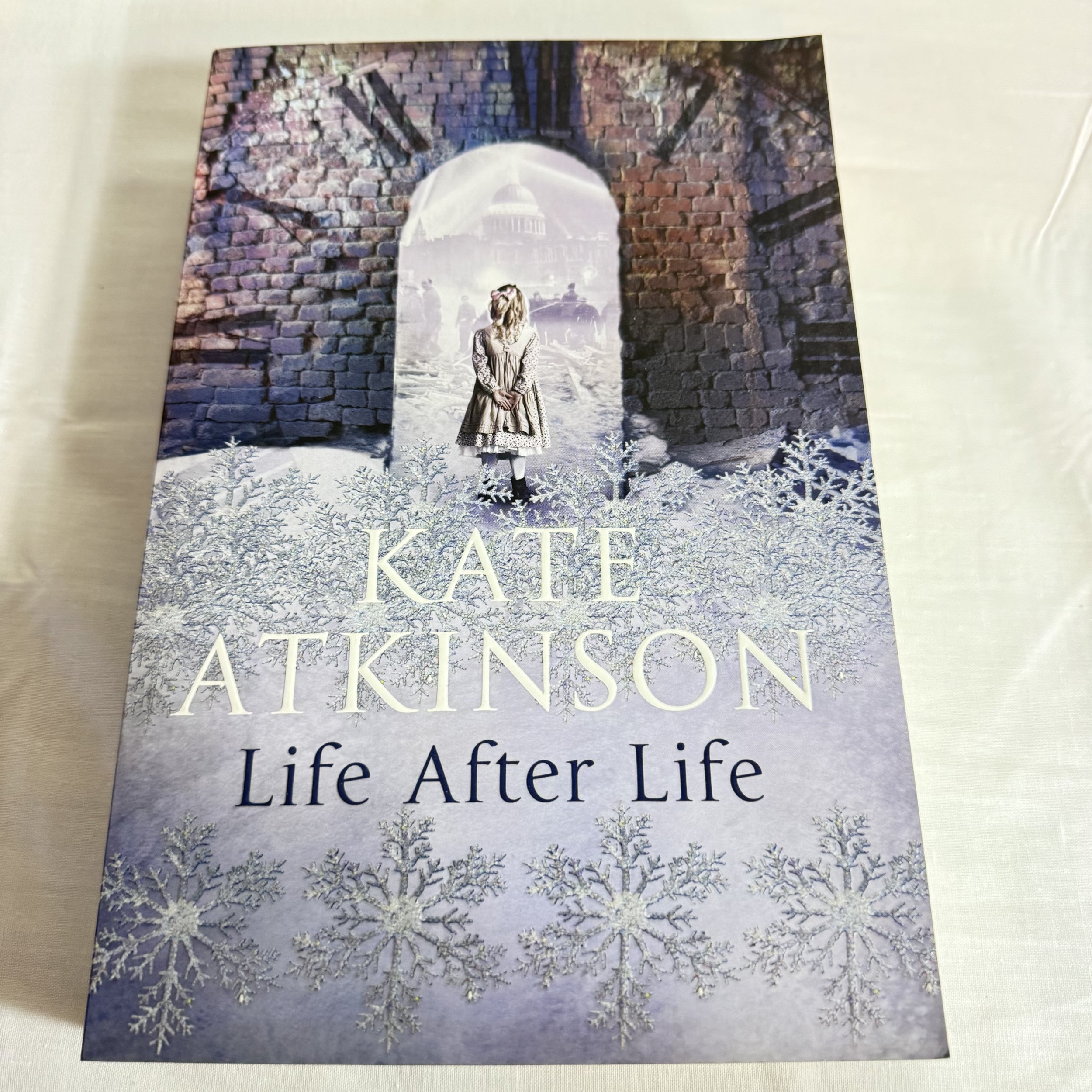 Life After Life - Kate Atkinson