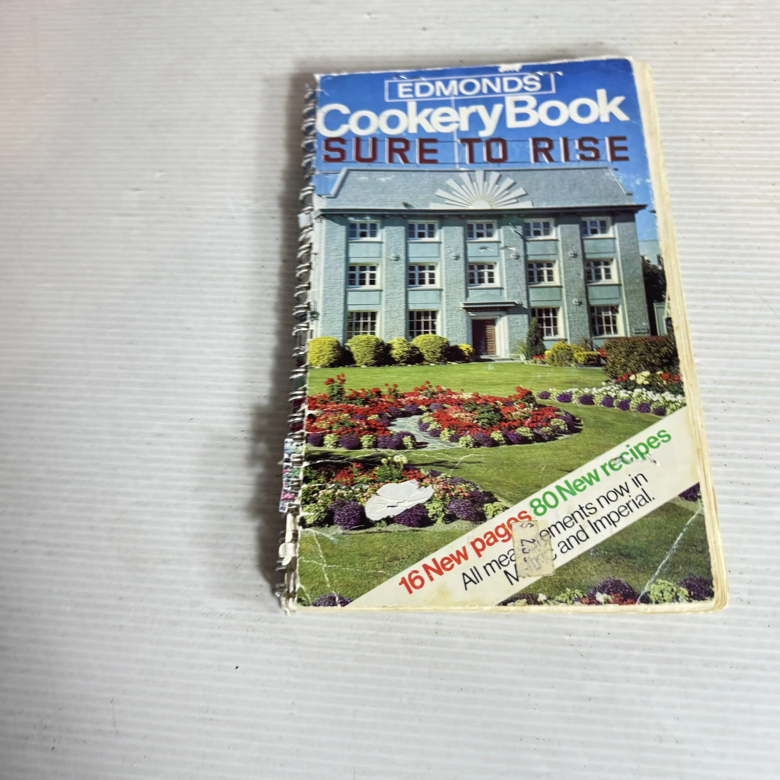 Edmonds Cookery Book : Sure To Rise