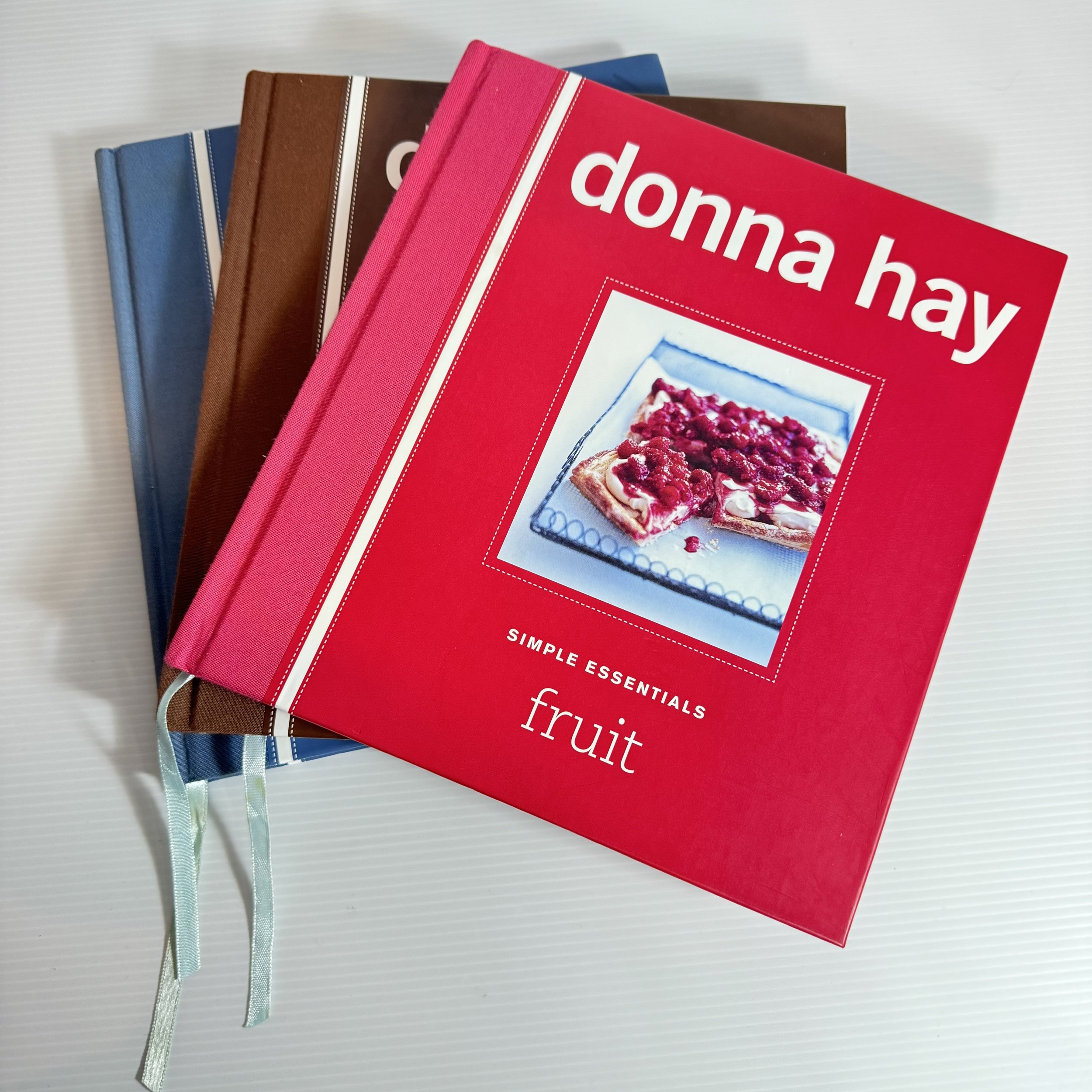 Donna Hay Simple Essentials Recipe Book Bundle x 3 Beef, Lamb & Pork, Fruit, and Chocolate