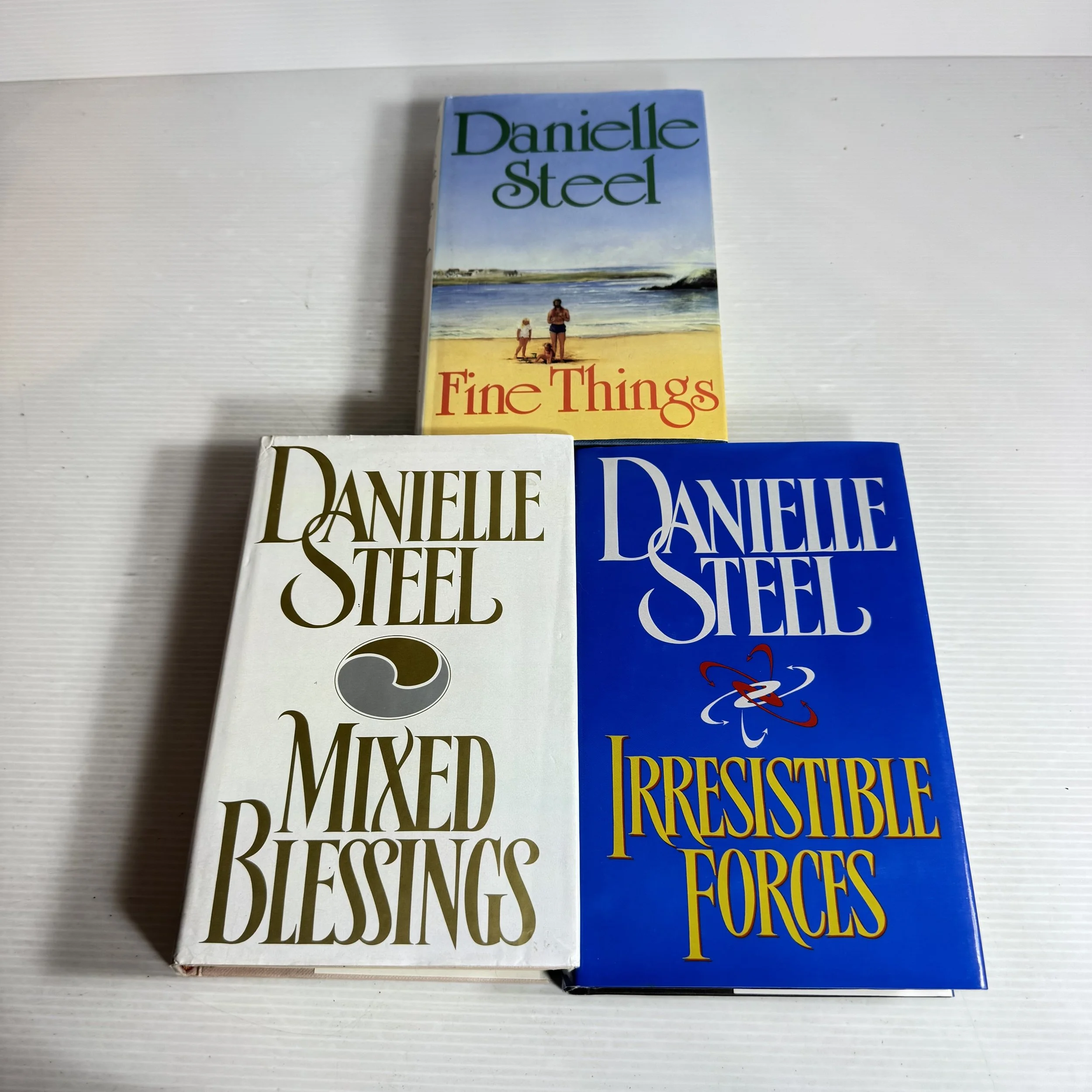 Danielle Steel Romance Book Bundle x 3 Books -   Fine Things, Irresistible Forces, & Mixed Blessings (427)