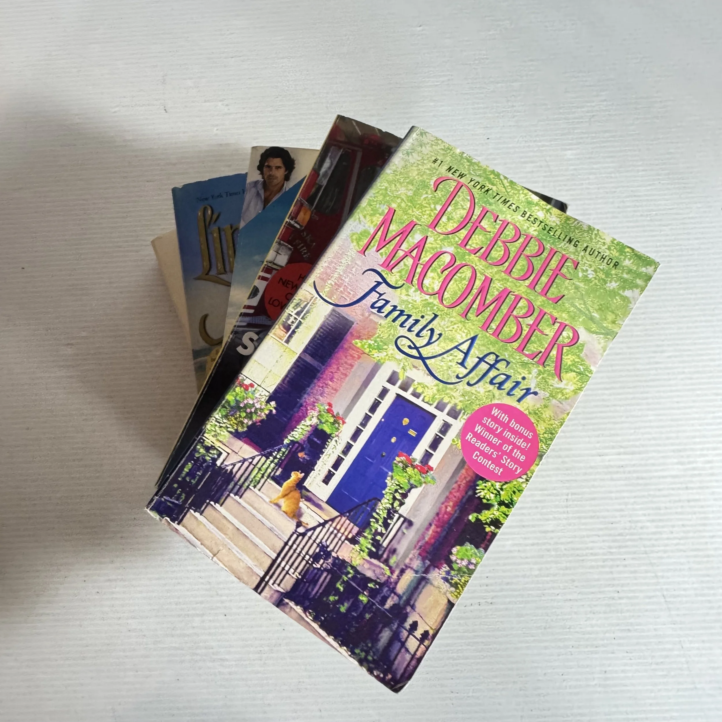 Romance Book Bundle X 5 (421) Mixed Authors