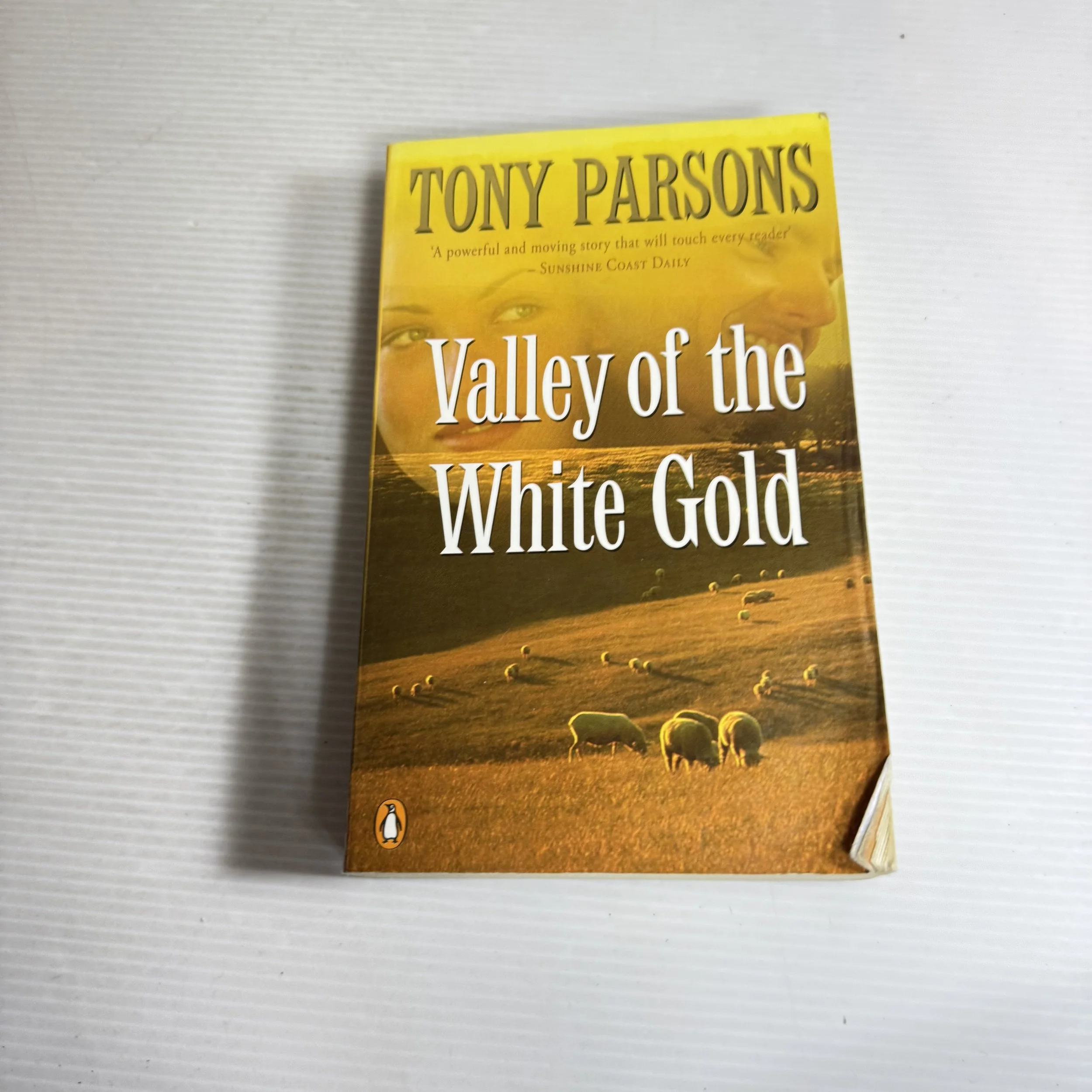 Valley of White Cloud - Tony Parsons