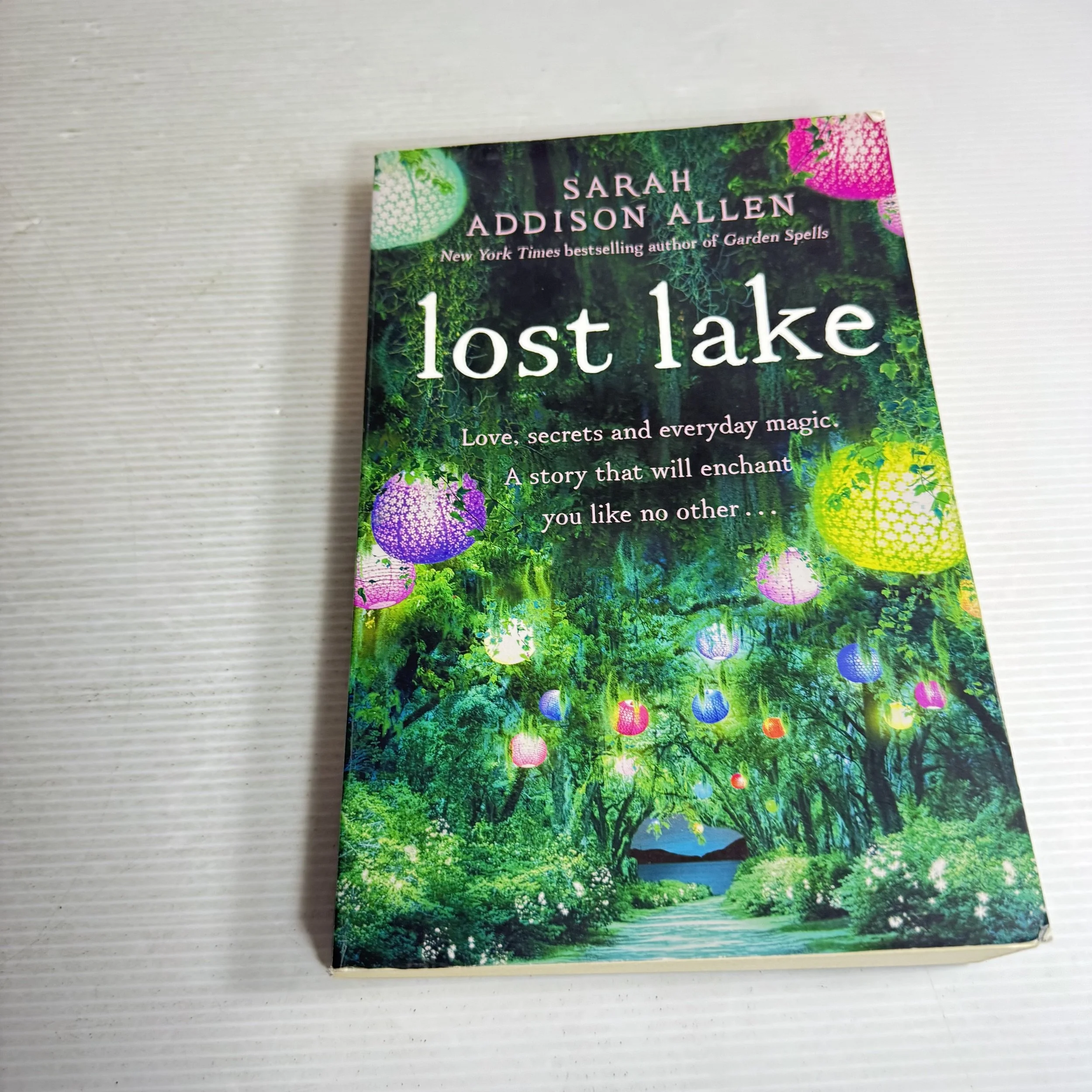 Lost Lake - Sarah Addison Allen