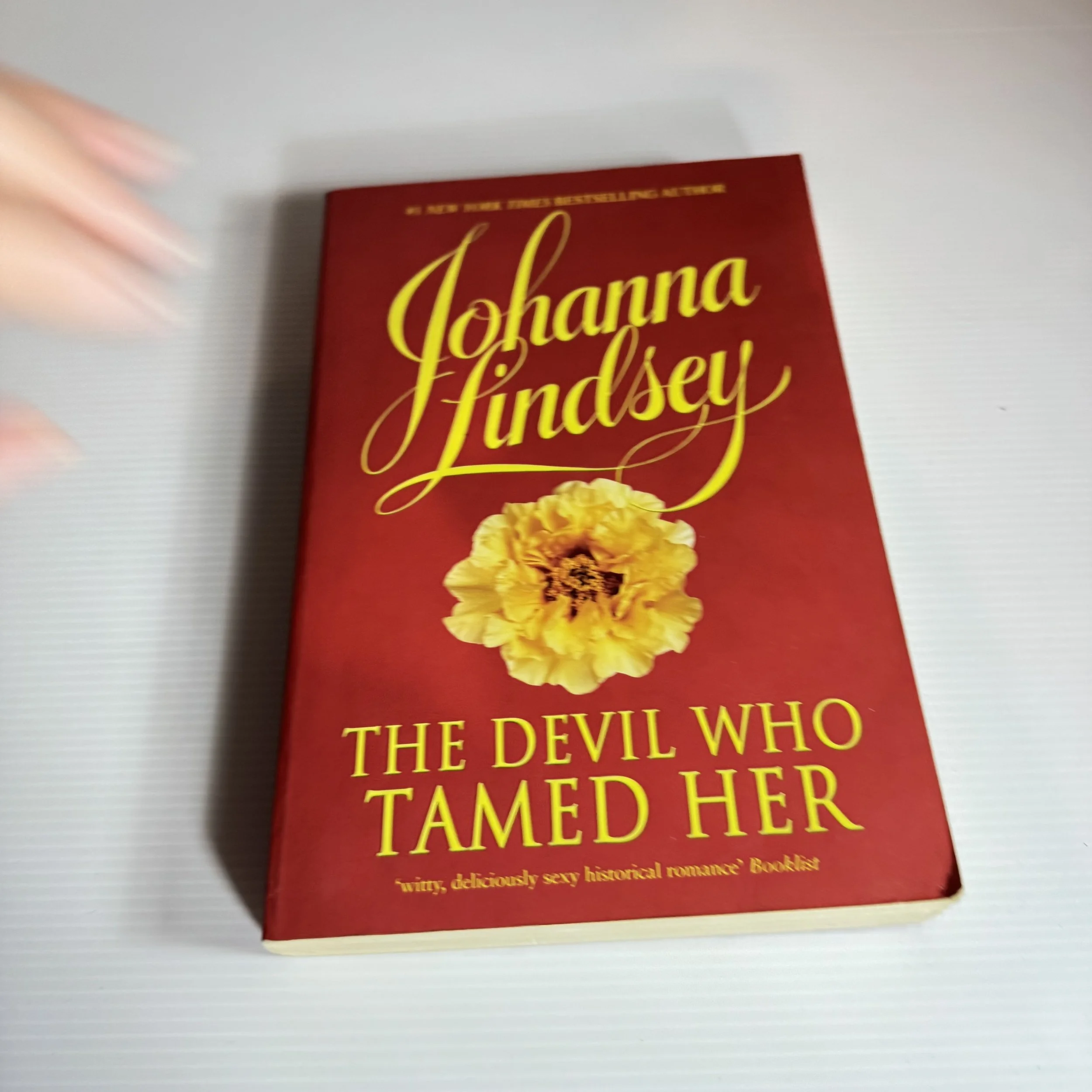 The Devil Who Tamed Her - Johanna Lindsey